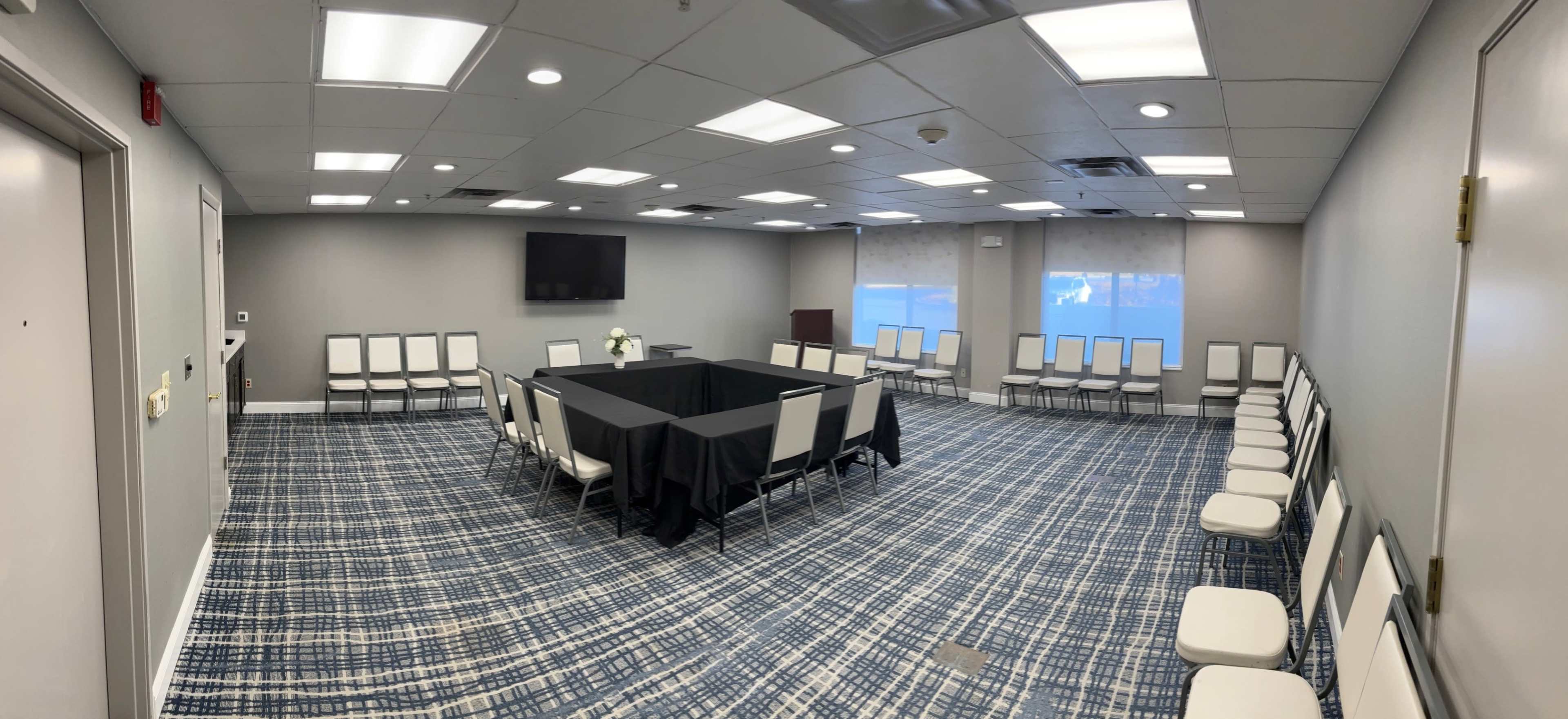 Holiday Inn Belcamp Meeting Room Image in Belcamp, BELCAMP, MD