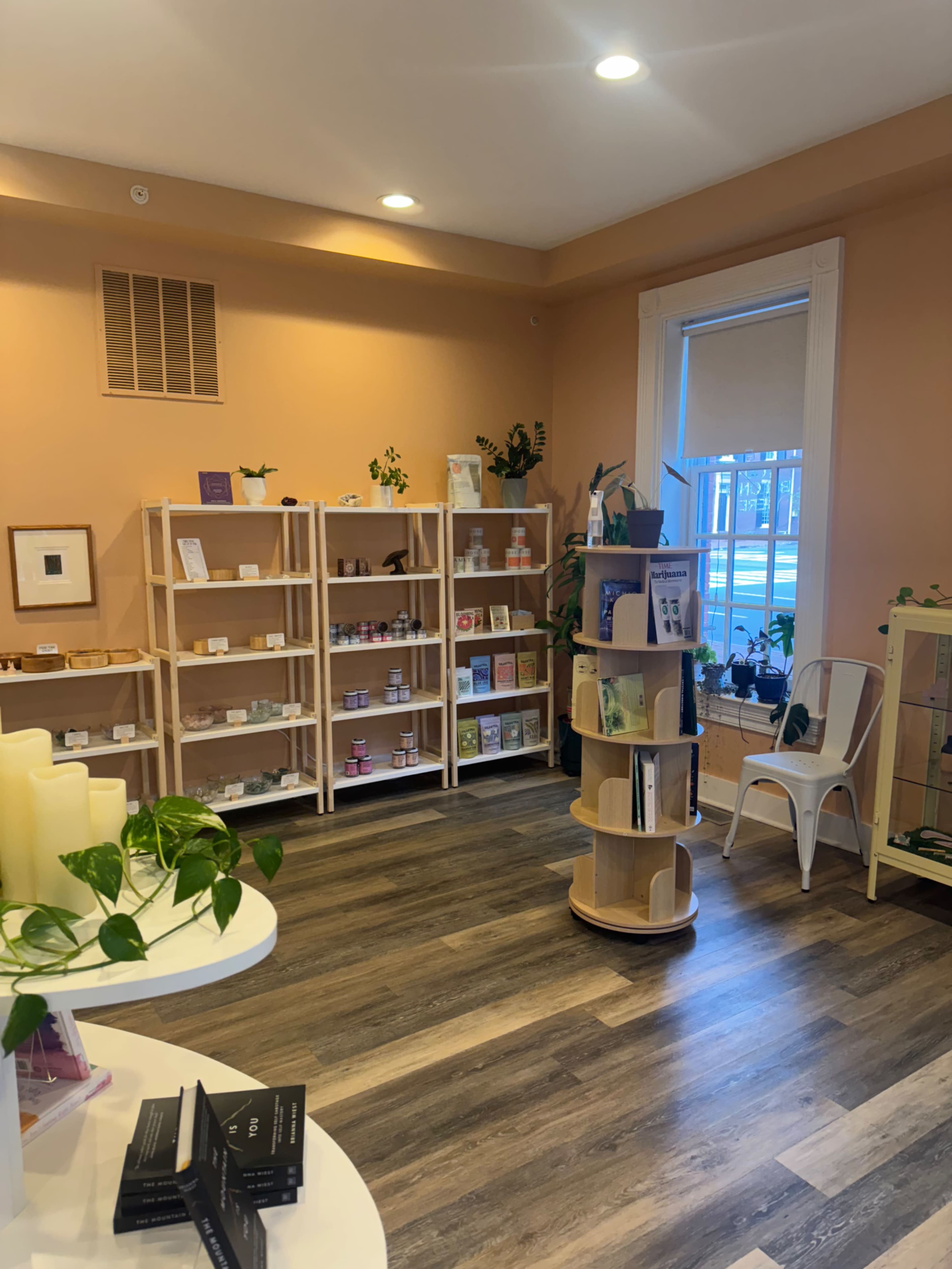 Retail Space In Oldtown Virginia Image in Old Town, Alexandria, VA