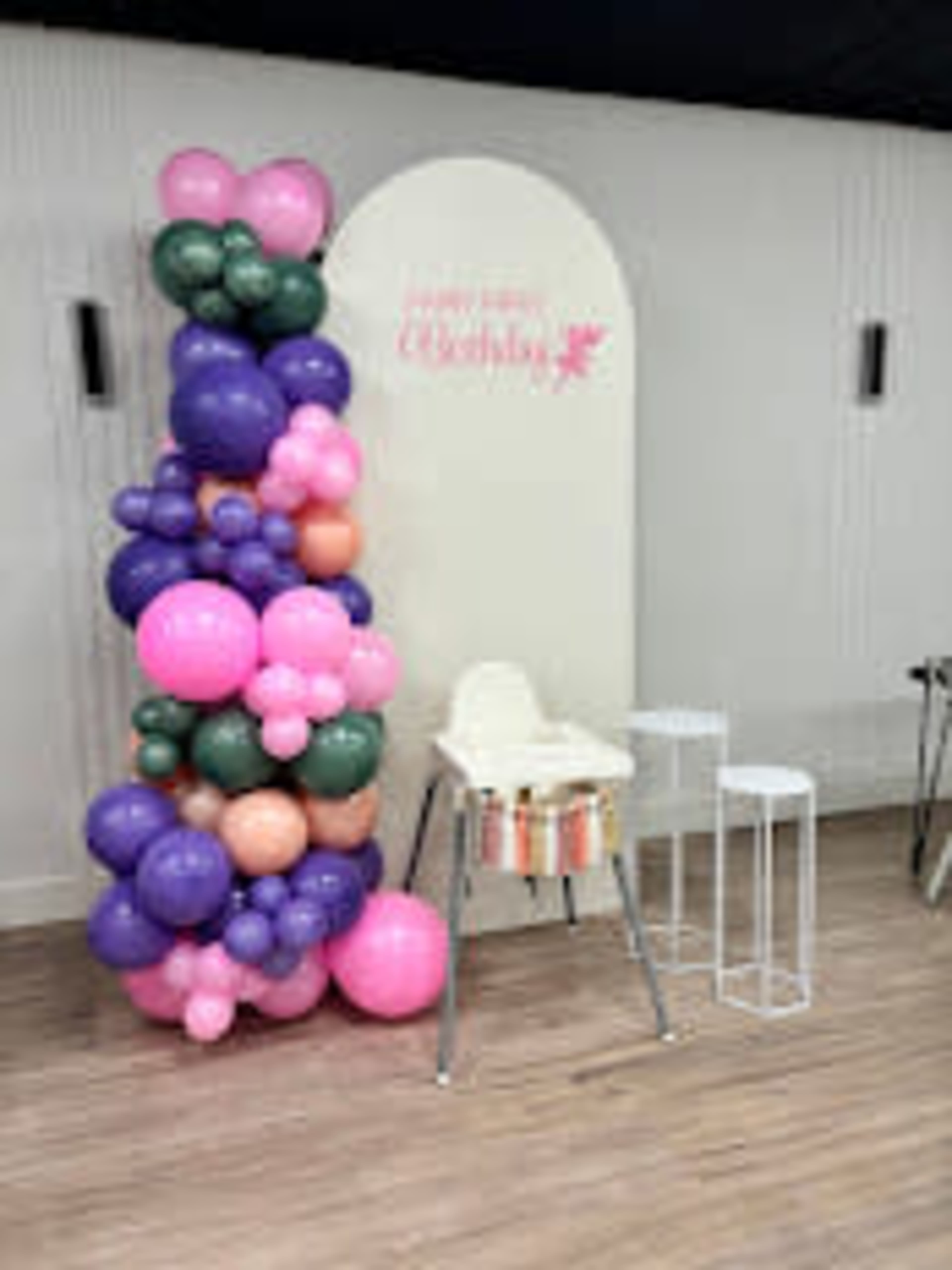 Modern and Bright Meeting and Event Space Centrally Located Image in Brookline, Pittsburgh, PA