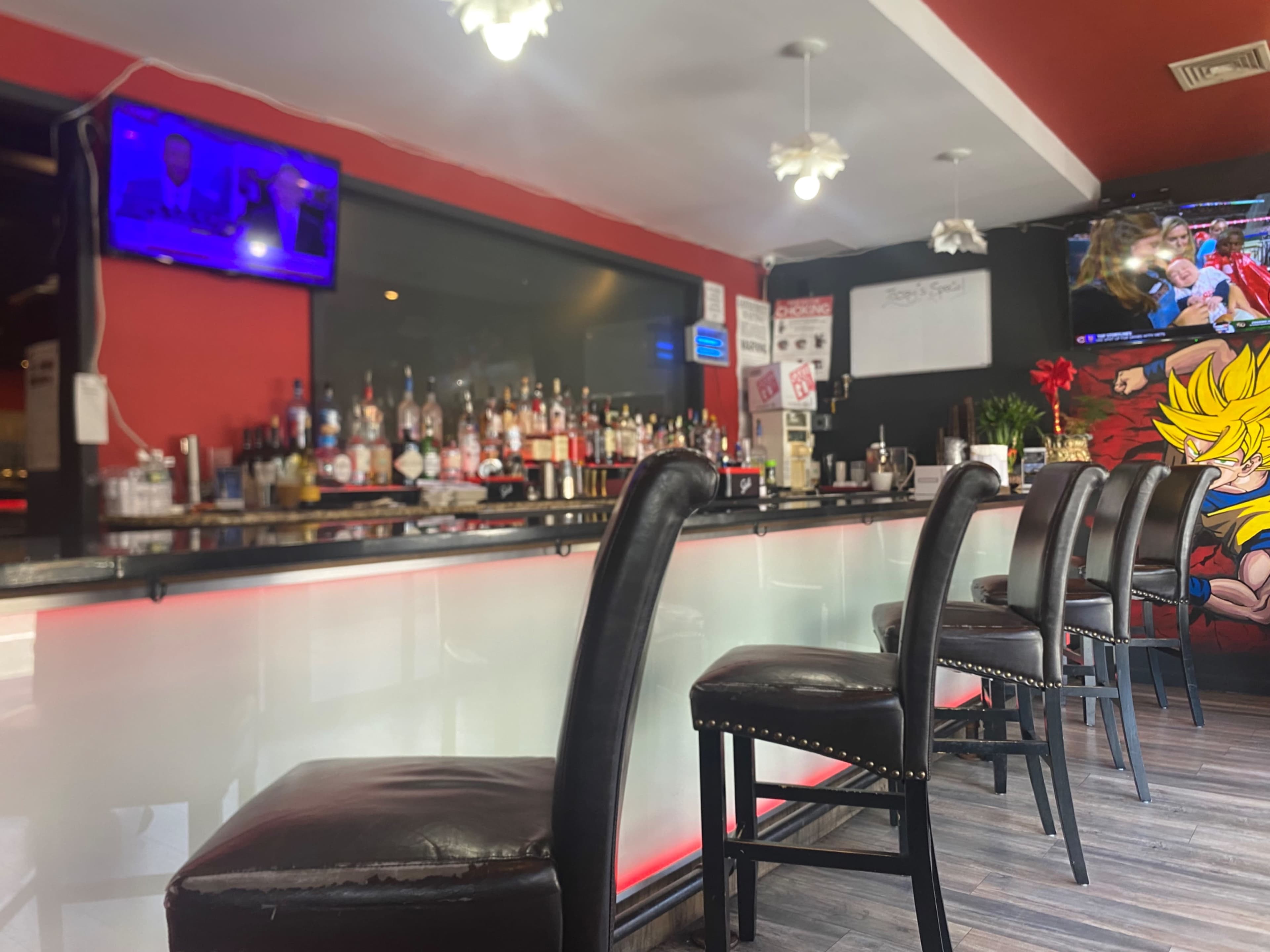 Great Neck - next to LIRR Image in North Hempstead, Great Neck, NY