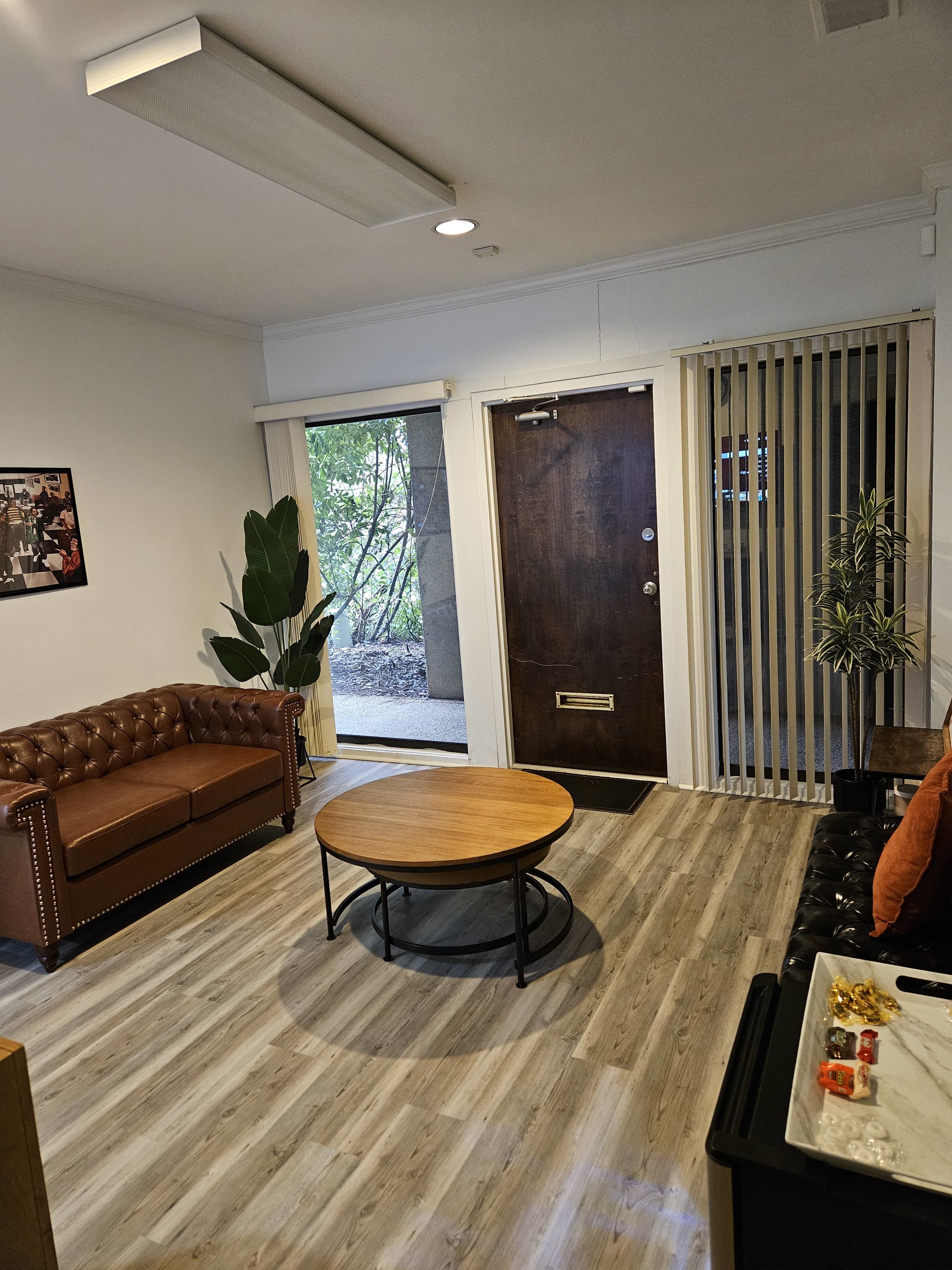 Urban, studio and lounge with an intimate and modern feel. Image in Dentsville, Columbia, SC