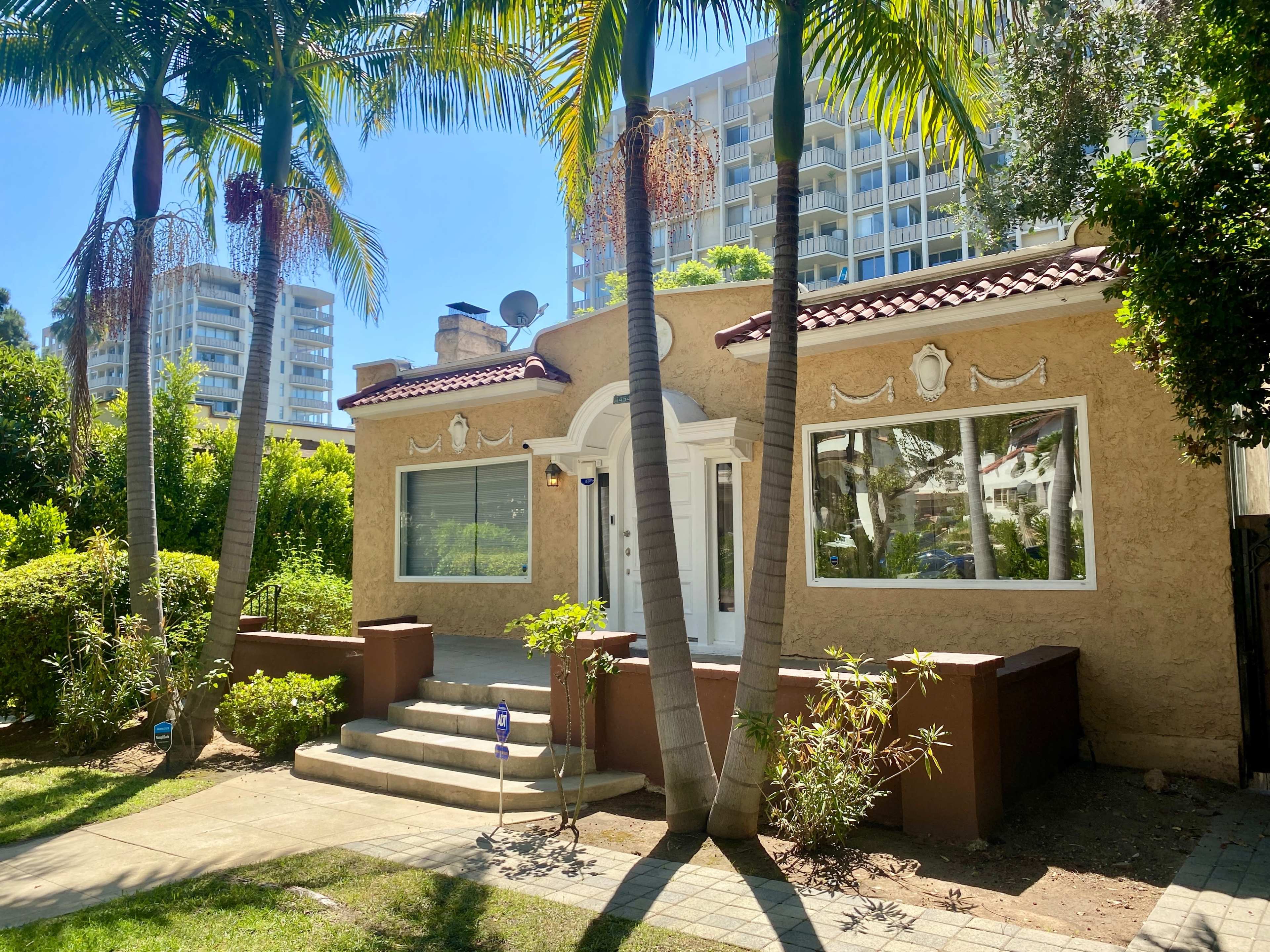 2 Houses in One Large Backyard Gym and Long Driveway Image in Los Feliz, Los Angeles, CA
