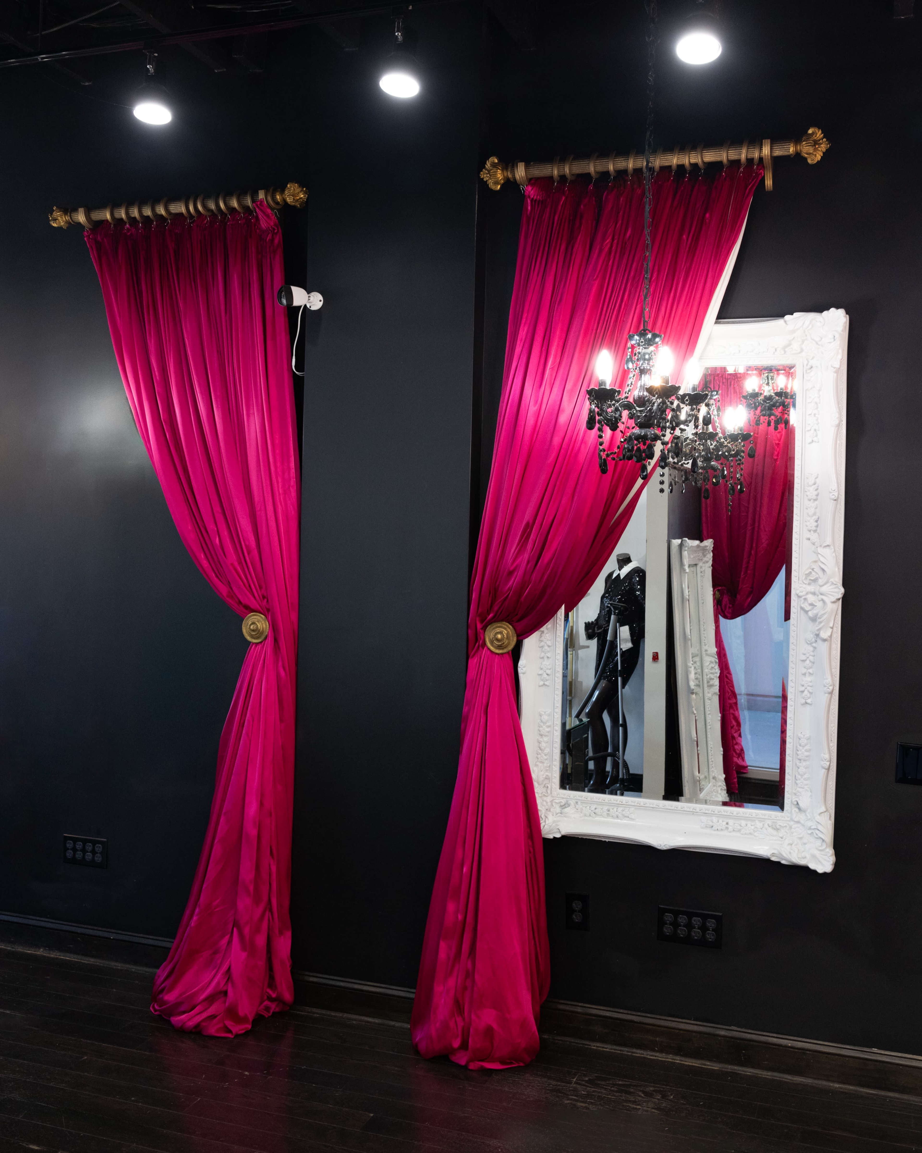 Luxury Photoshoot & Event Space Located in Pikesville MD Image in Pikesville, Pikesville, MD
