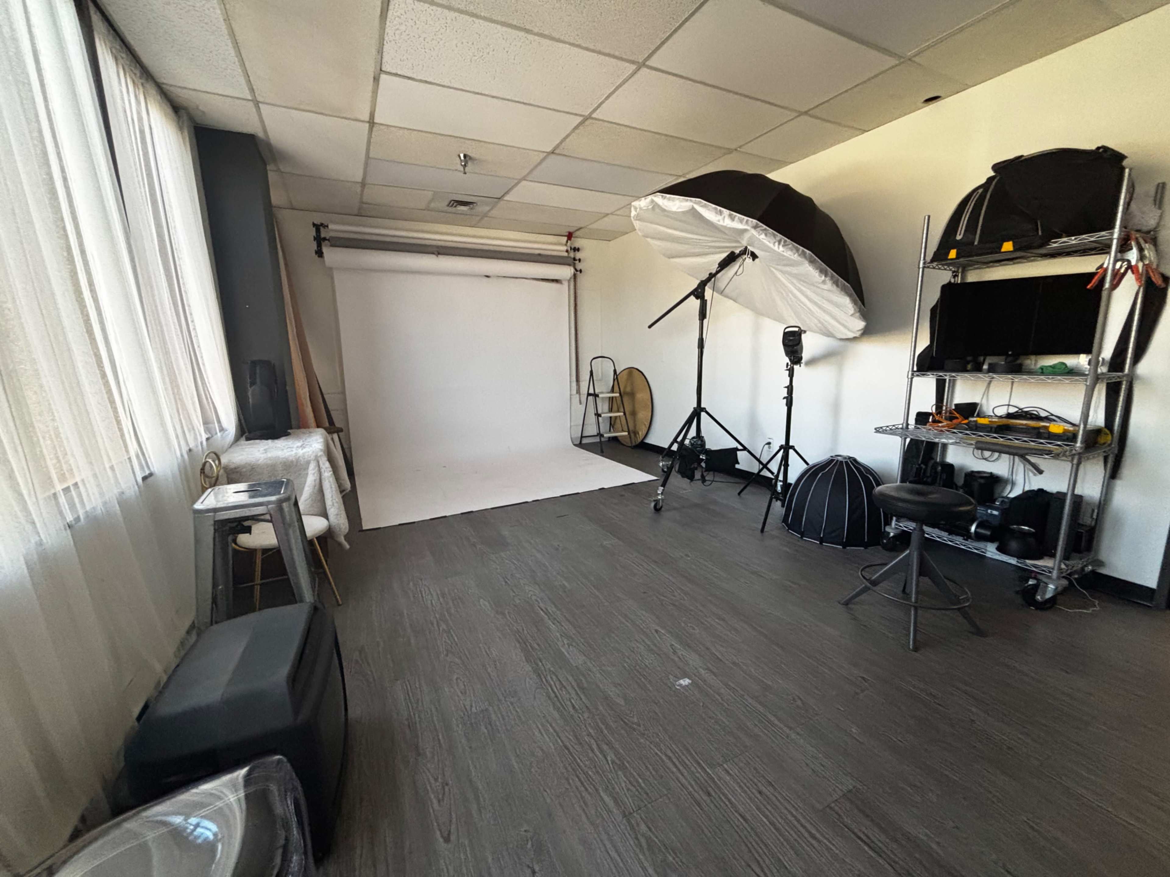 Studio Gallery in Aurora Image in Aurora, Aurora, CO