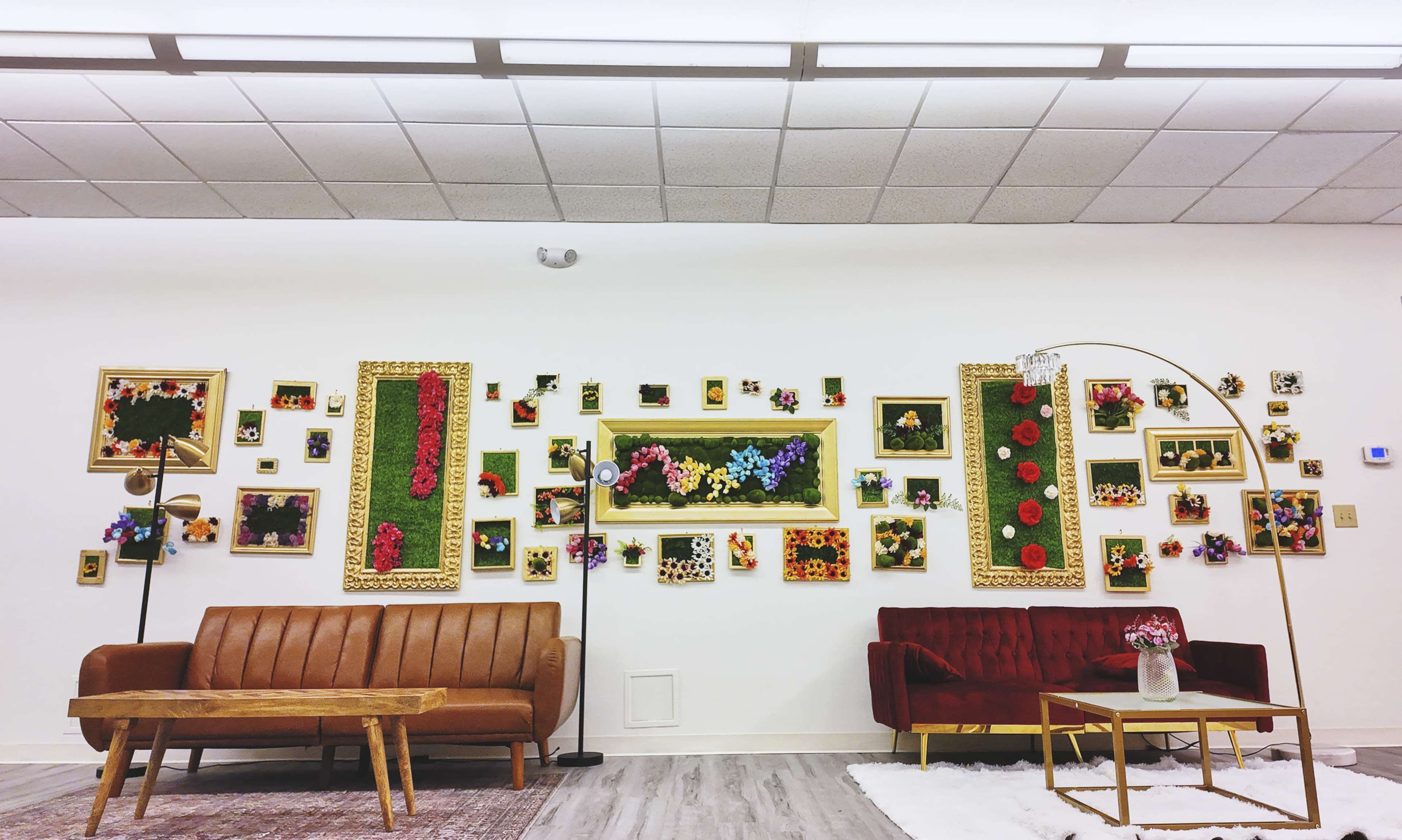 Holiday Studio Sets Image in Doraville, Atlanta, GA