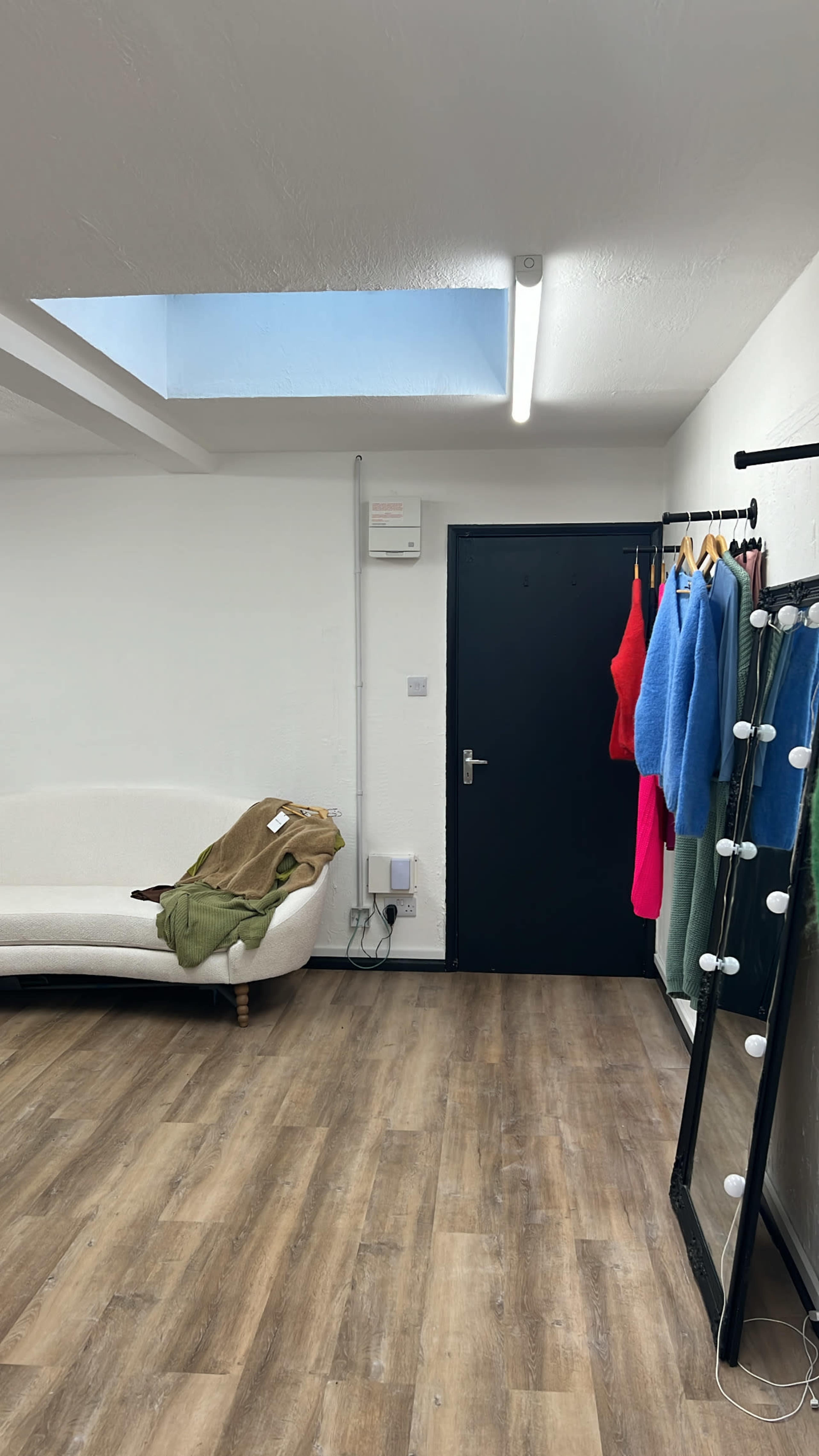 Battersea Stylish Studio Image in London, London, ENG