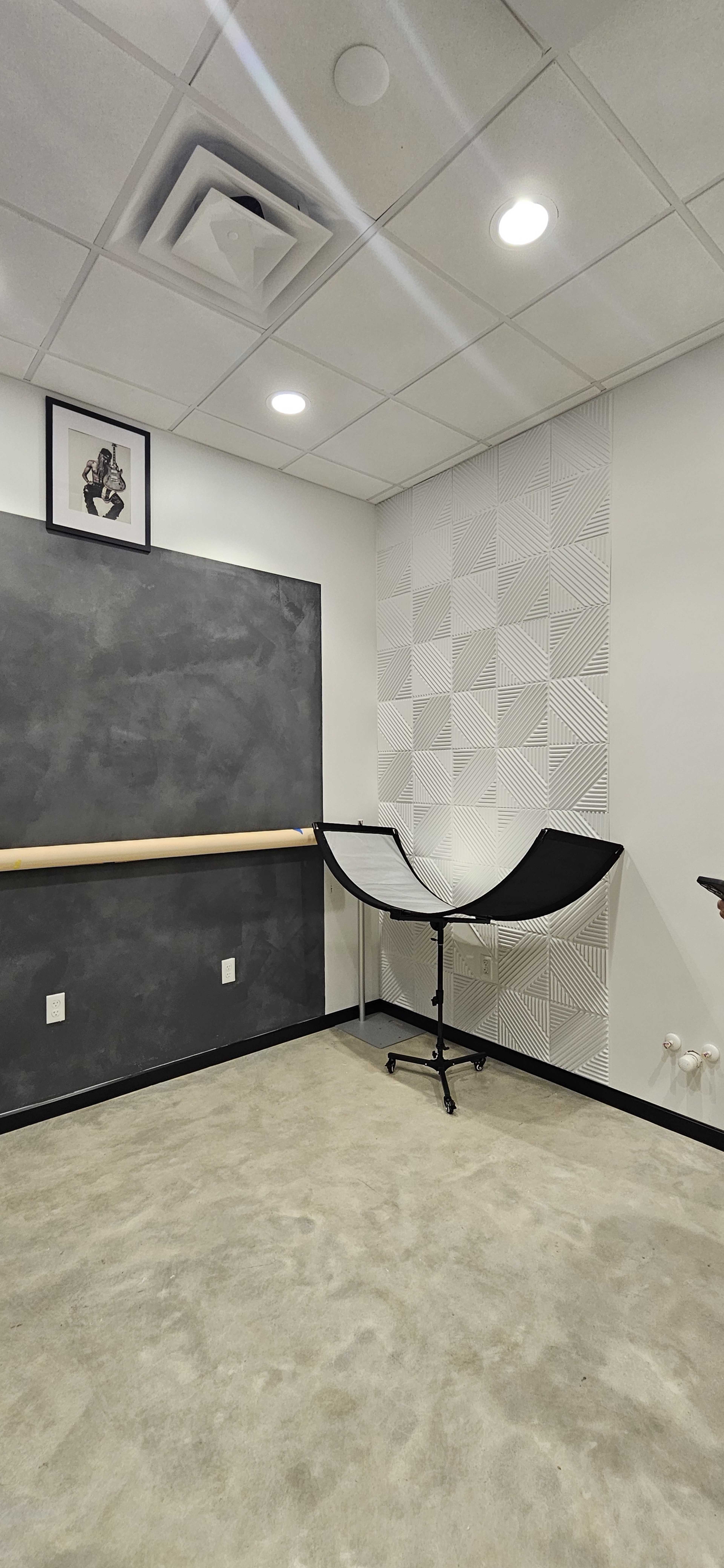 Modern Portrait Studio in Saint Augustine! Image in World Golf Village, Saint augustine, FL