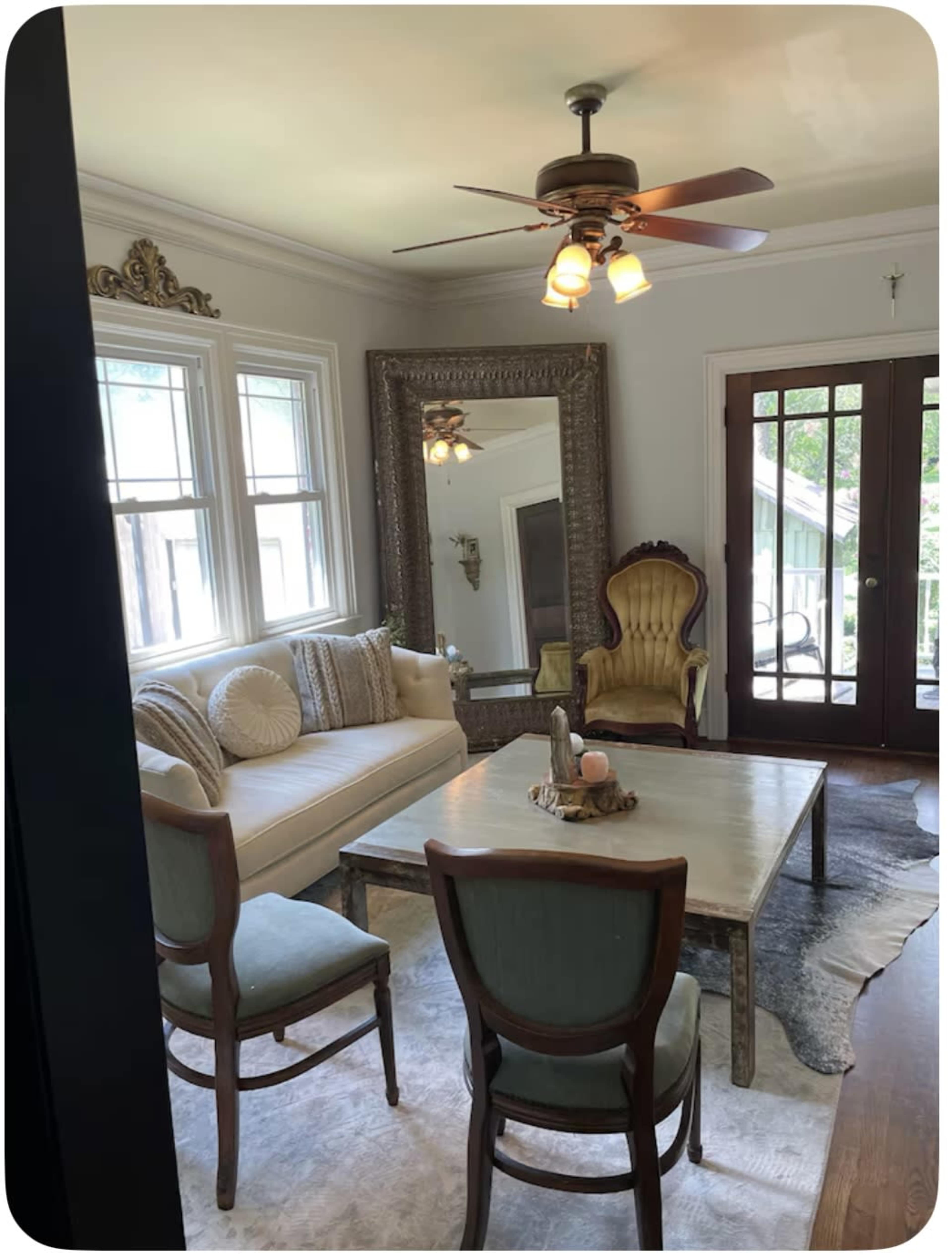 Historic 5 bedroom home on 5 beautiful acres Image in , Mt. Juliet, TN