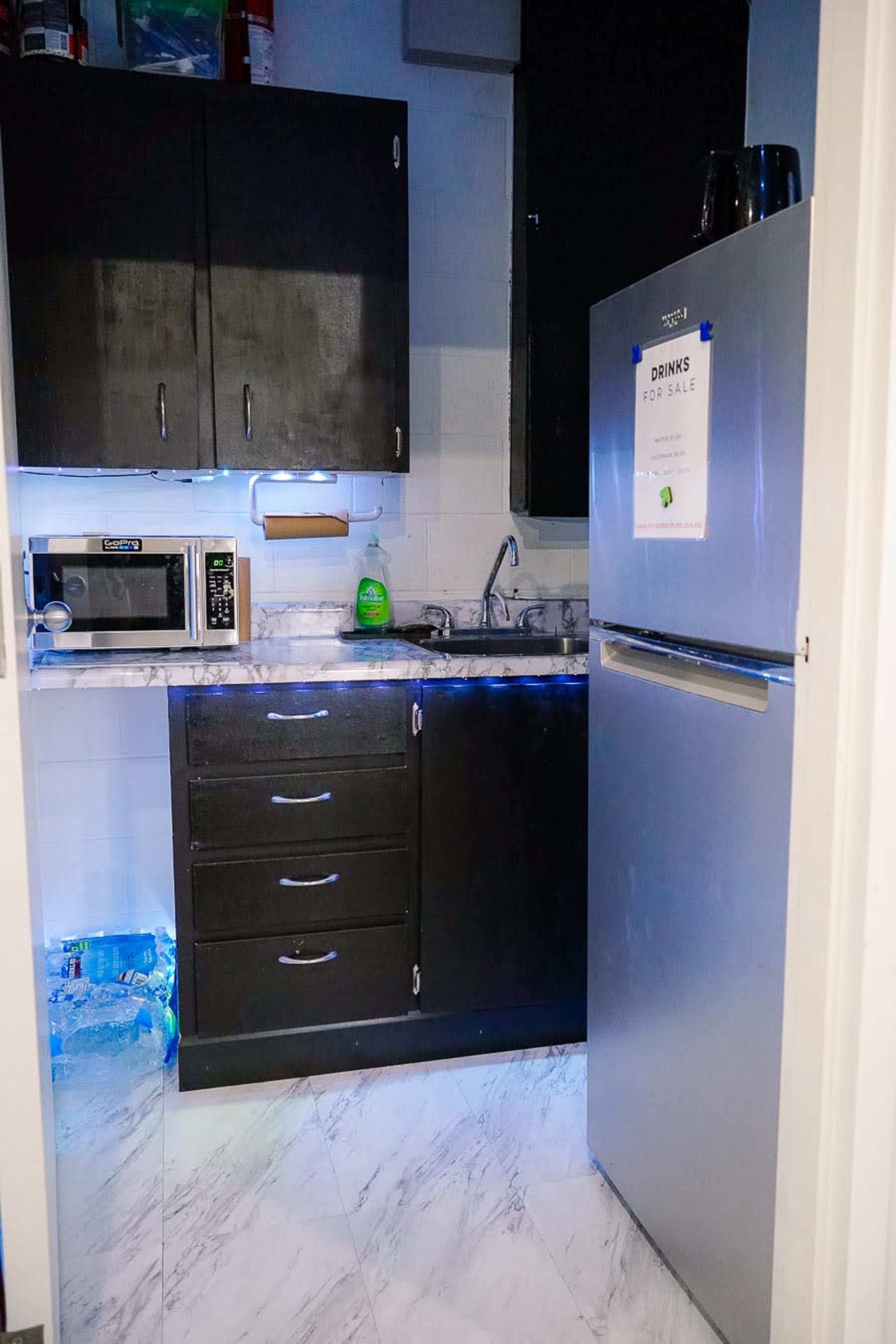 Bright, light-filled main level industrial studio Image in Erin Mills, Mississauga, ON