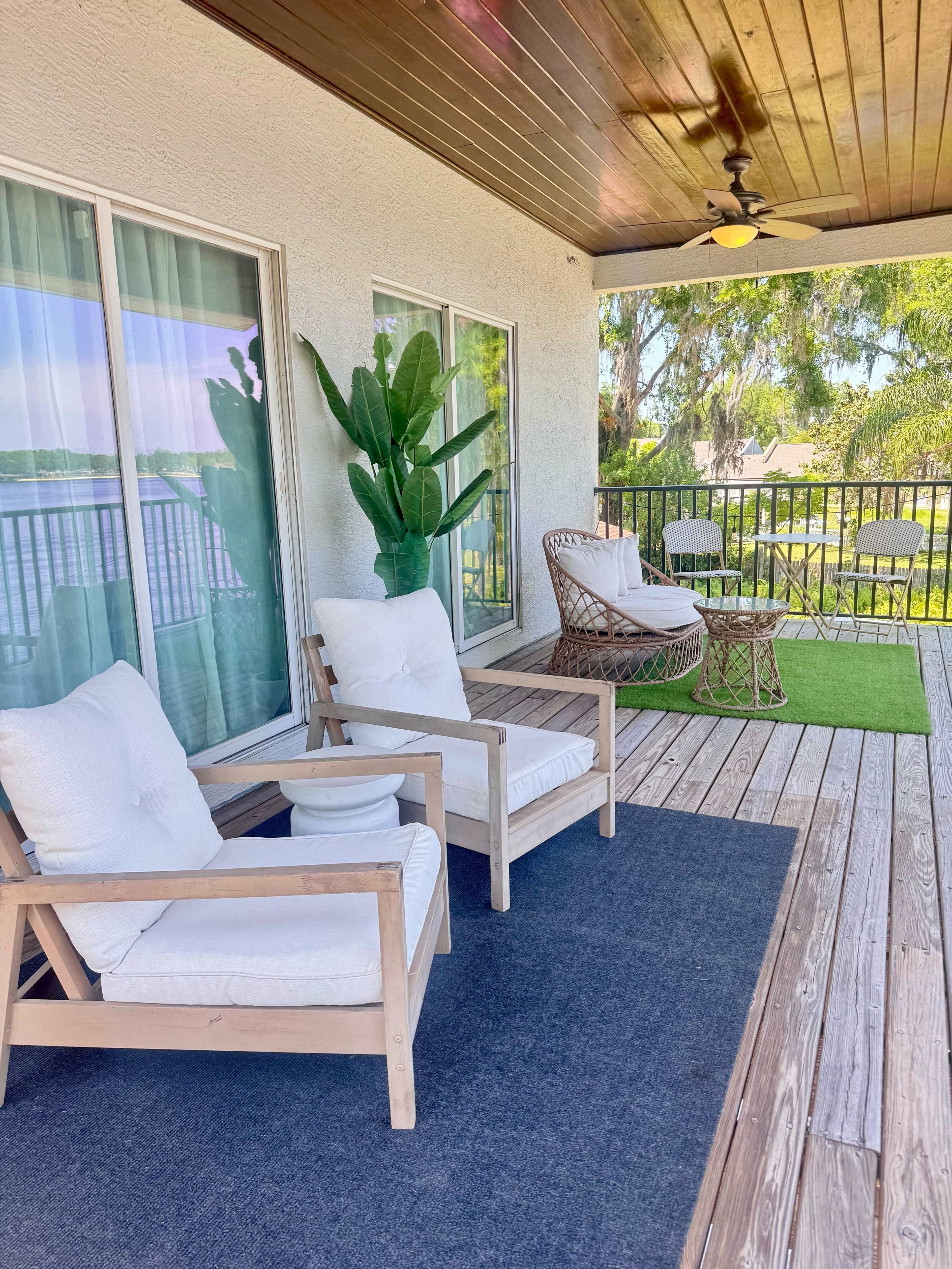 Luxurious Lake House in Land O Lakes Image in Land O' Lakes, Land O' Lakes, FL