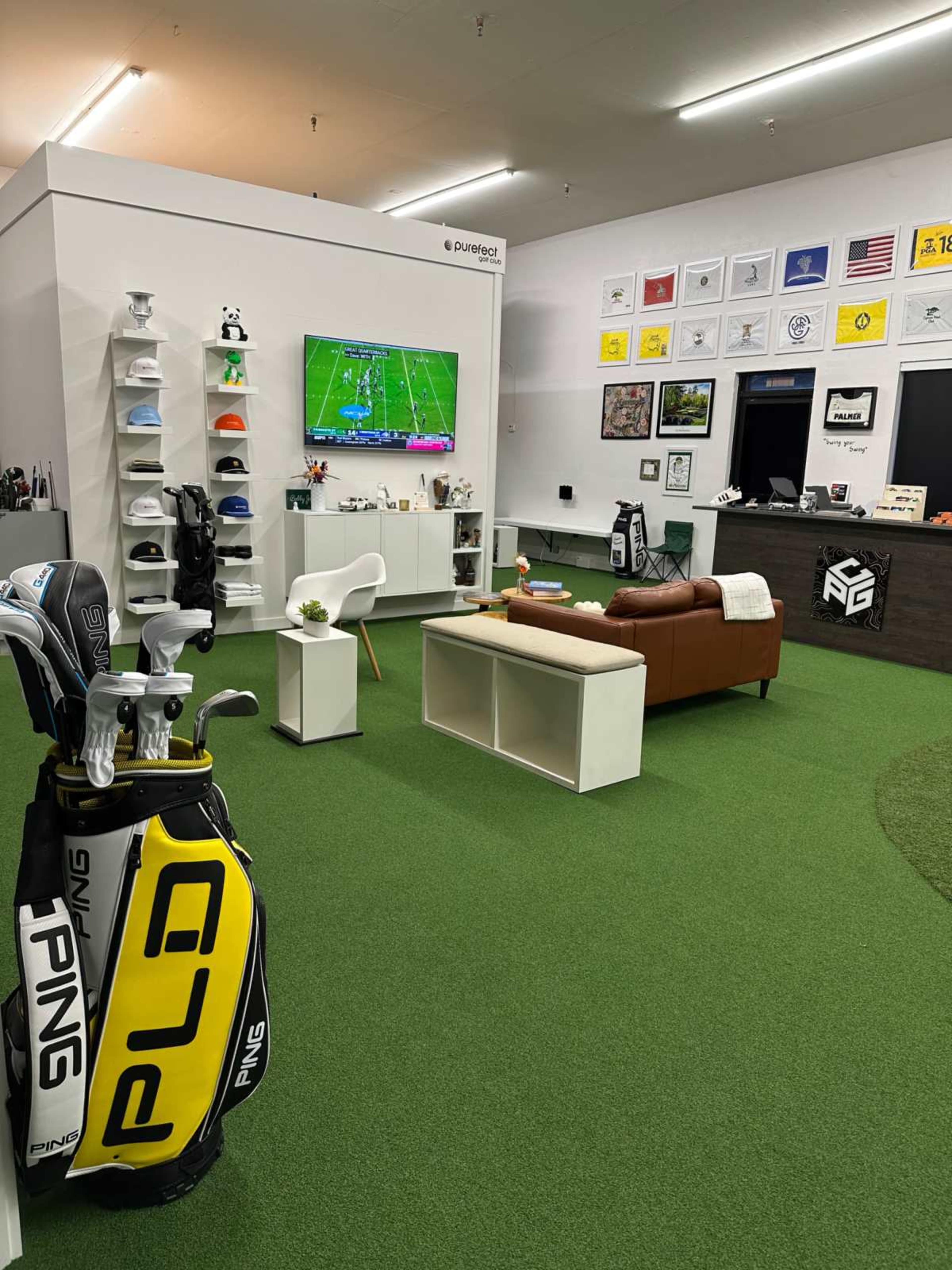 Downtown Golf store with high end technology Image in Napa, Napa, CA