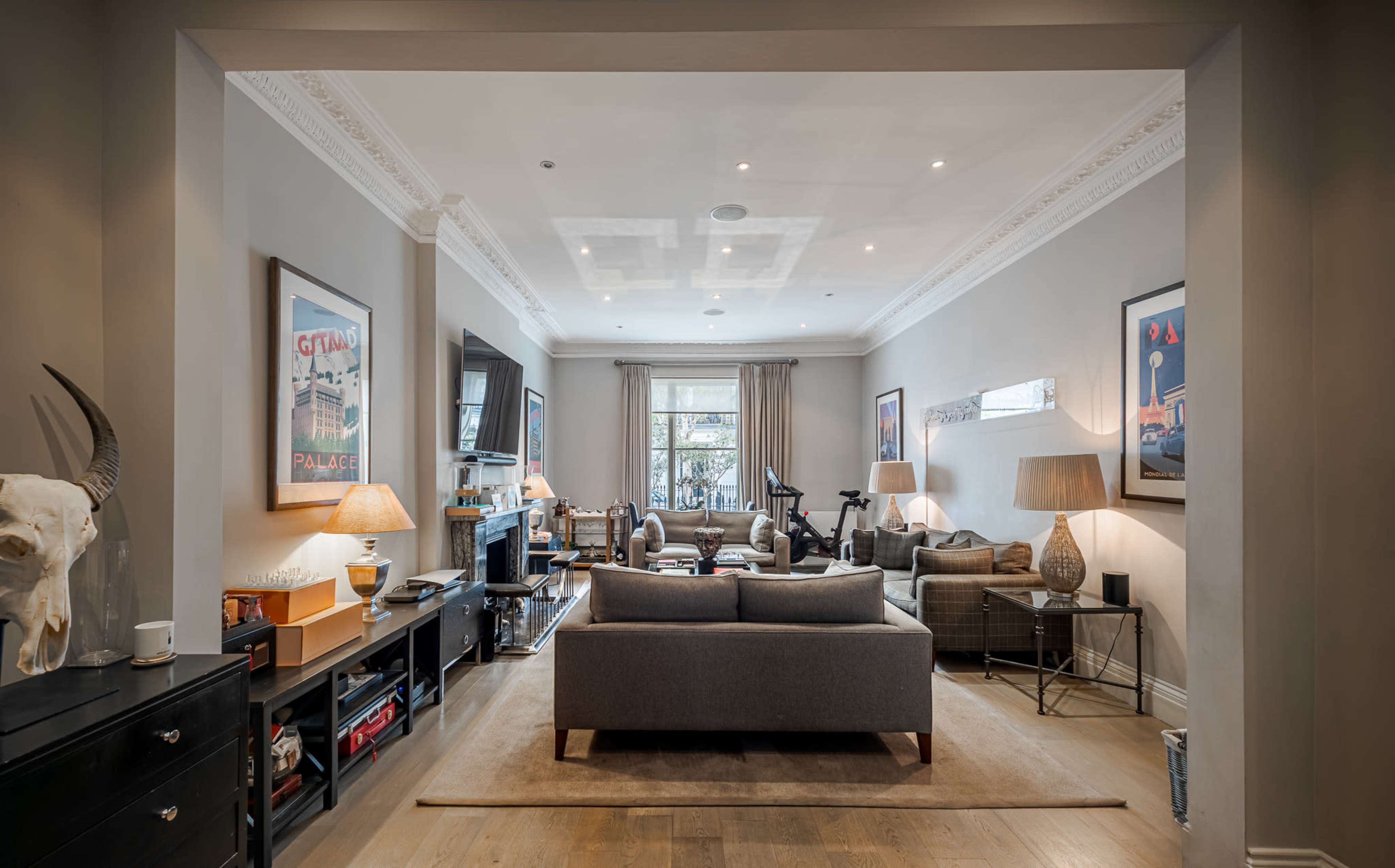 Cranley Place SW7 Image in South Kensington, London, ENG