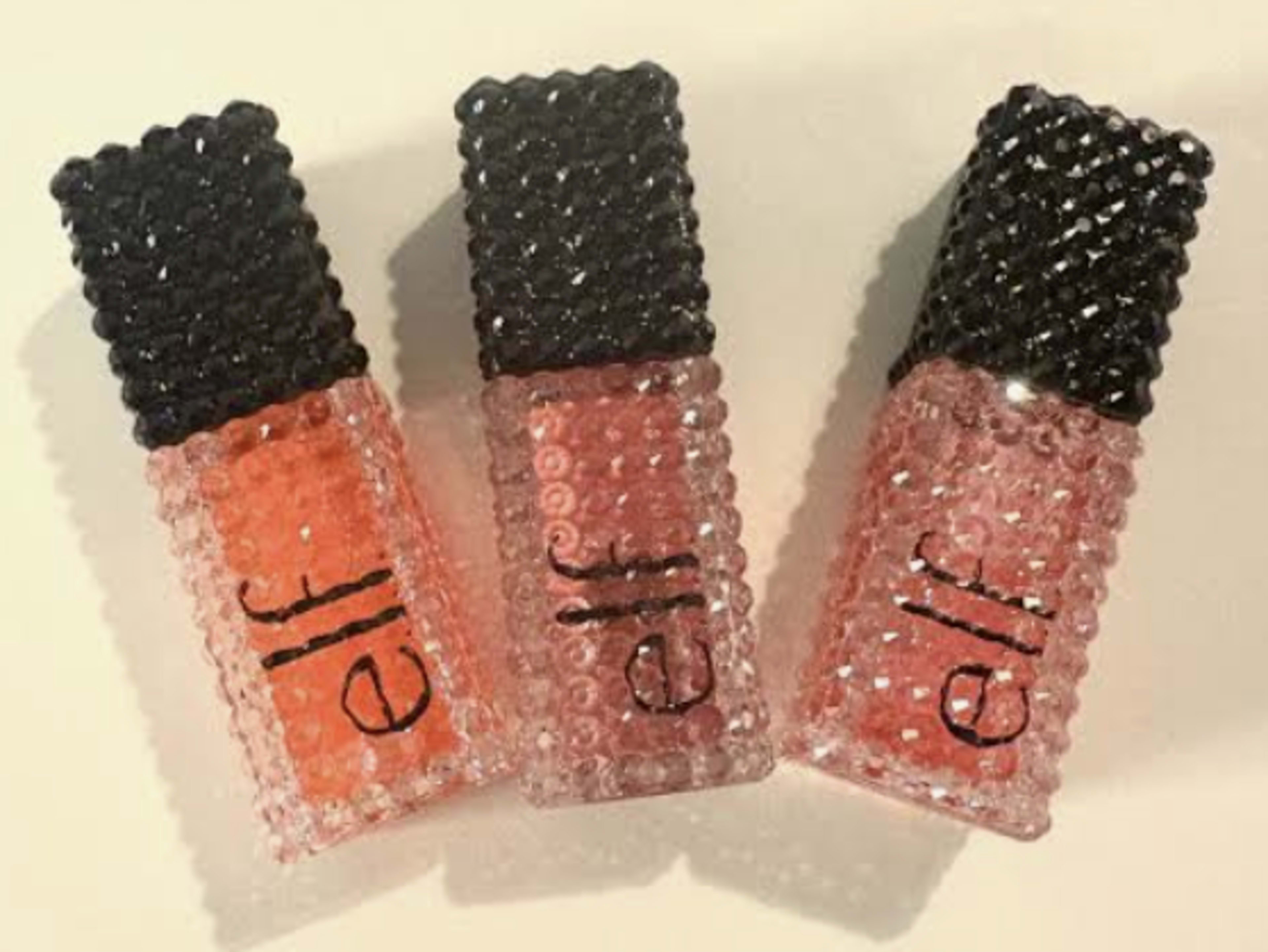 Bedazzle Your Lip Gloss - up to 10 ppl/hour