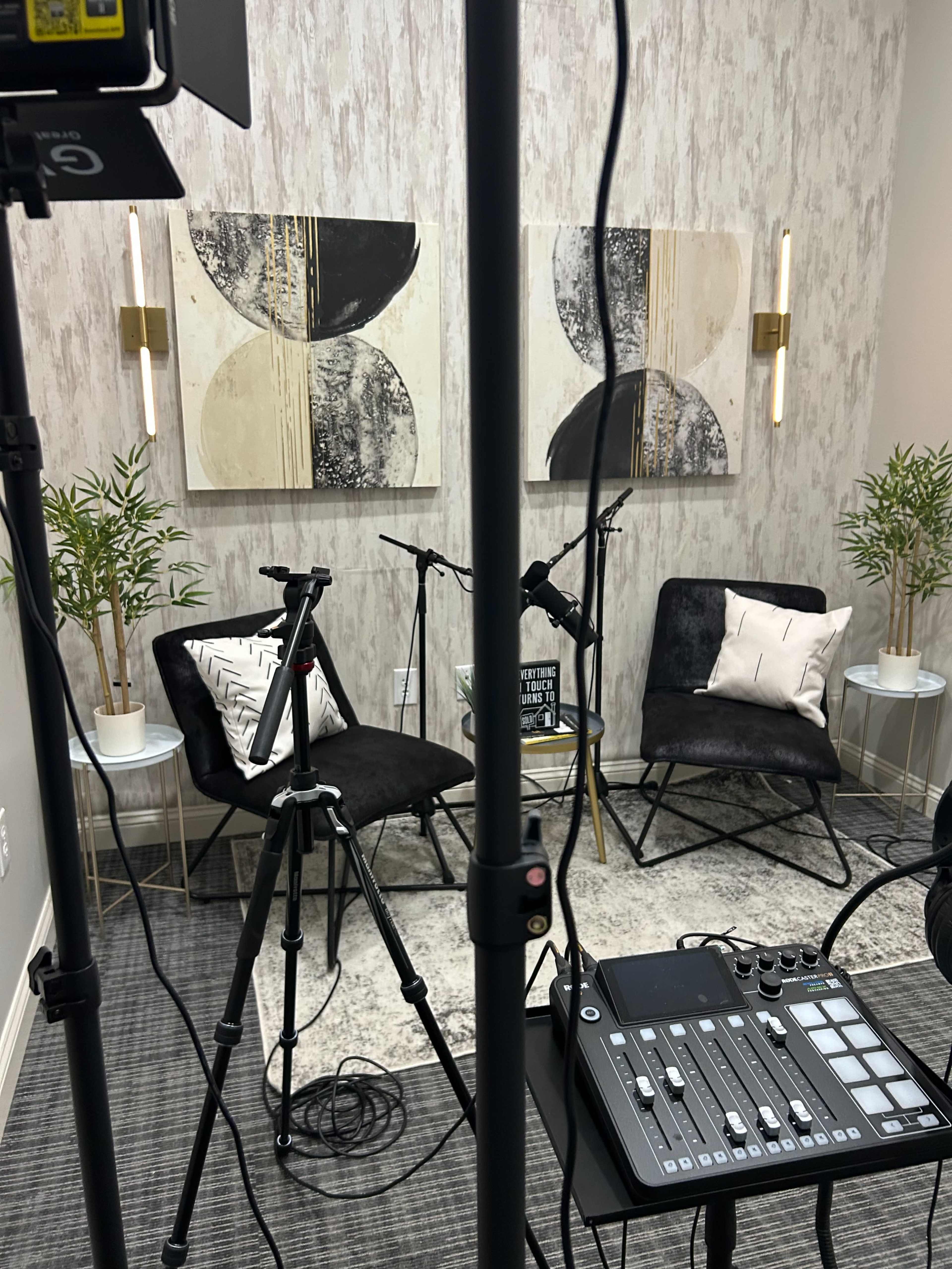 The Real(TY) Studio Image in Clarksville, Clarksville, TN
