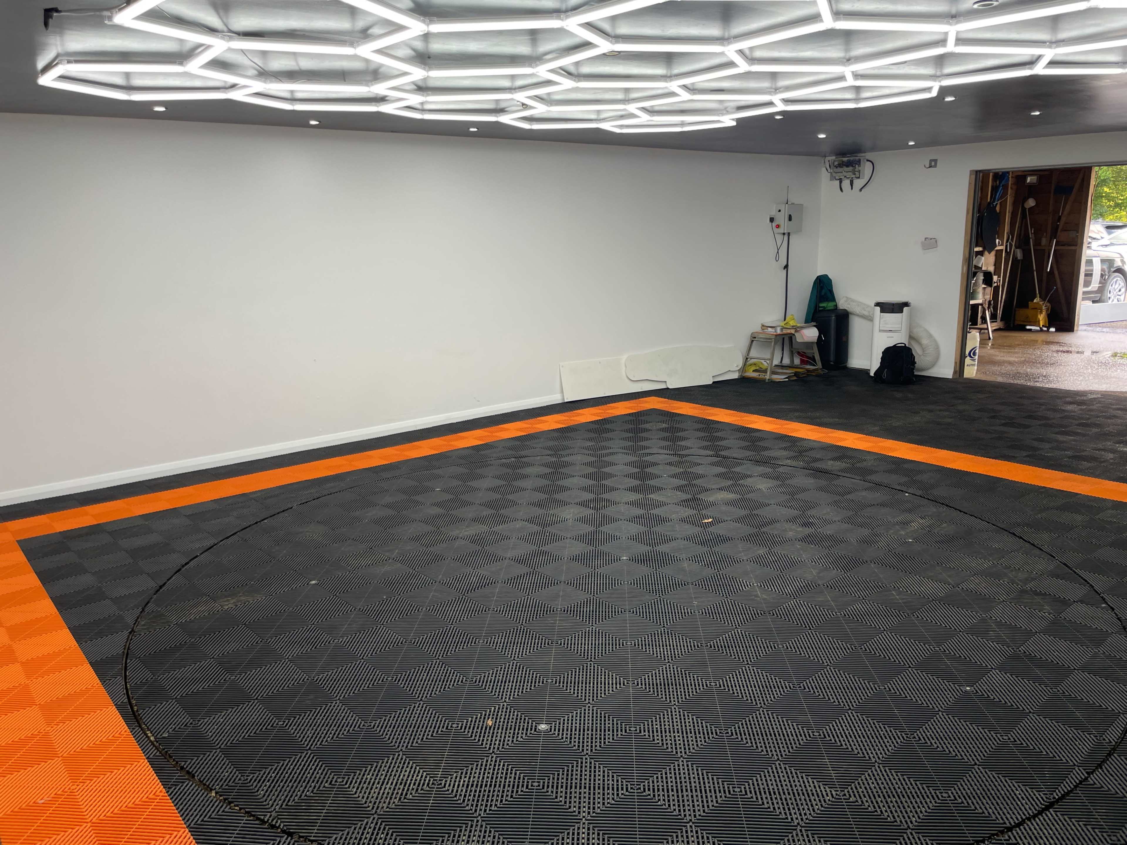 Content Creation / Music Video Studio Hire Image in Harlow, Harlow, ENG
