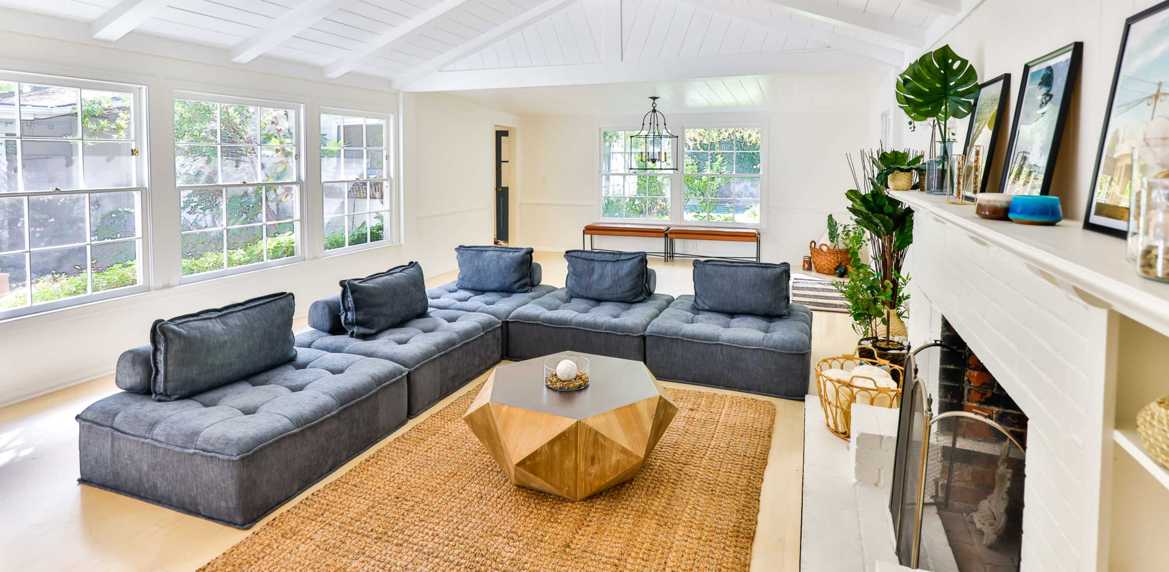 Secret Garden Home with Pool/Spa/5BR Image in Sherman Oaks, sherman oaks, CA