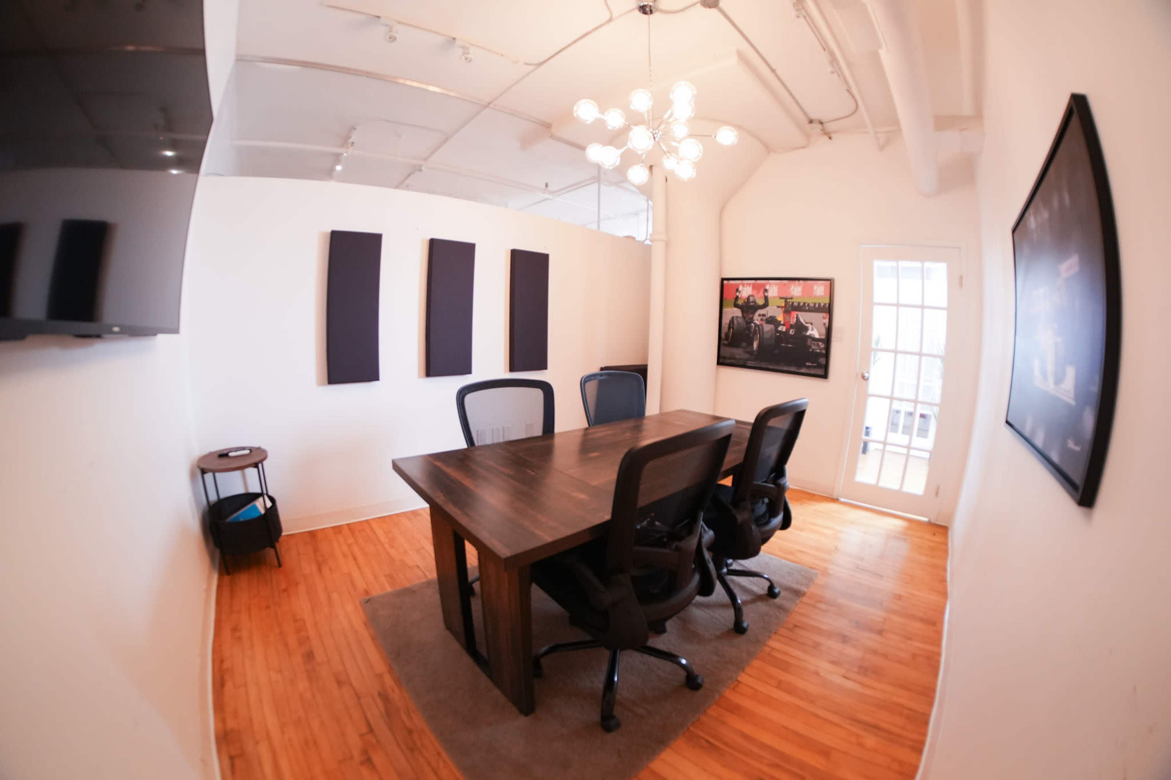 Bright, loft style creator studio Image in Downtown Toronto, Old Toronto, ON