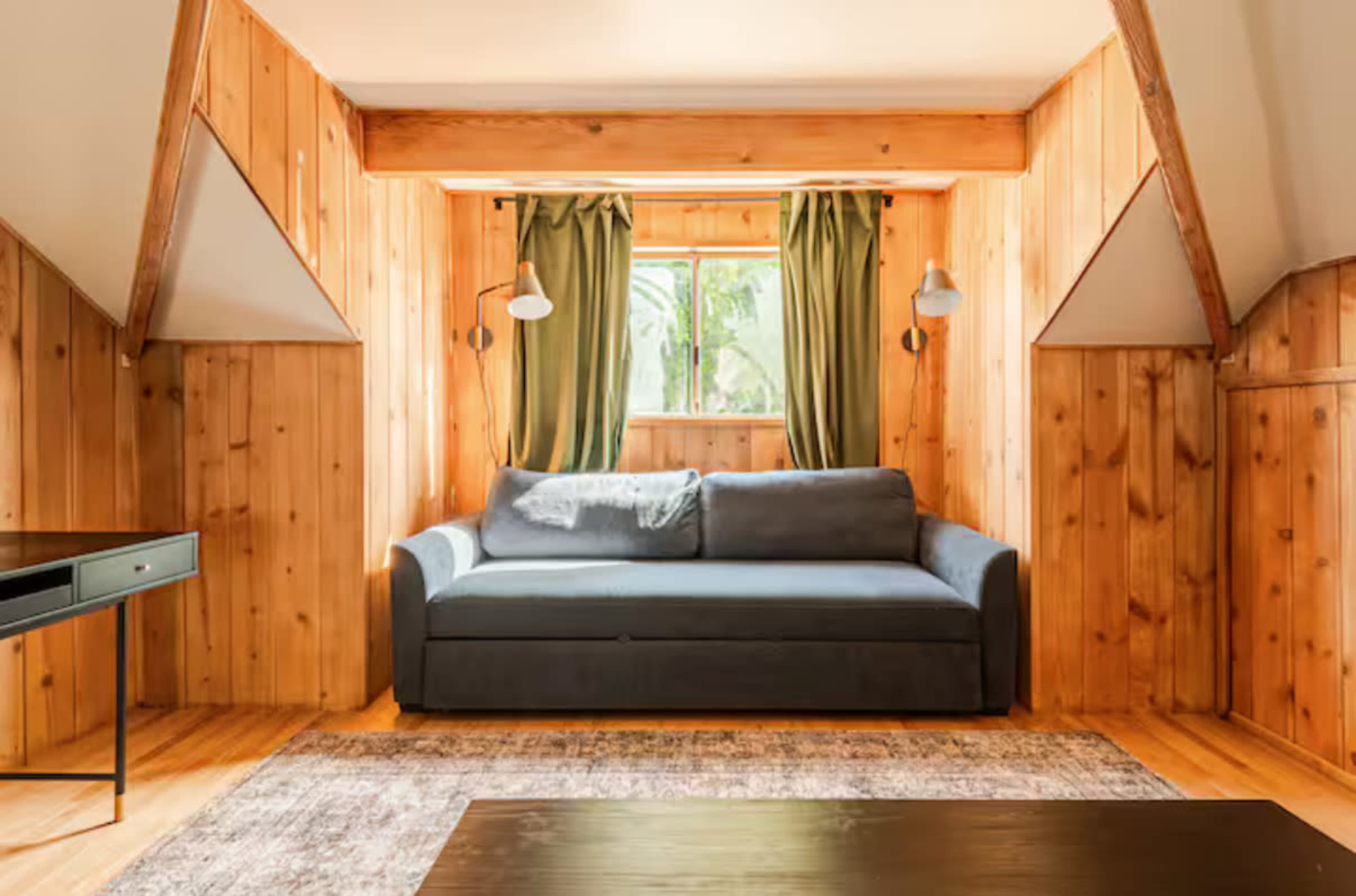 Sunlit, Stylish Leimert Park Home Image in Leimert Park, Los Angeles, CA