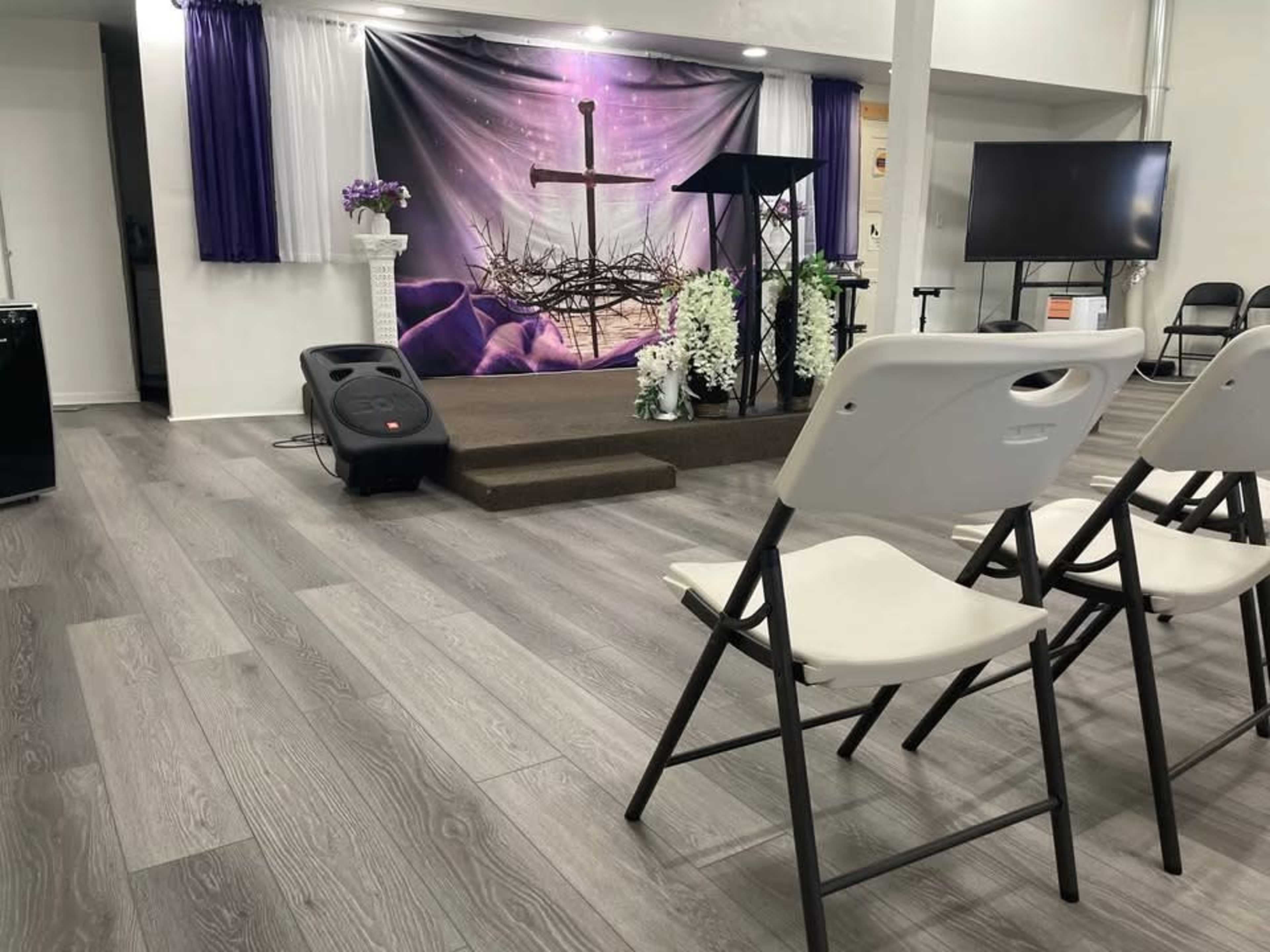 Bright and Spacious Professional Event Space in the Heart of Elizabeth Image in , Elizabeth, NJ