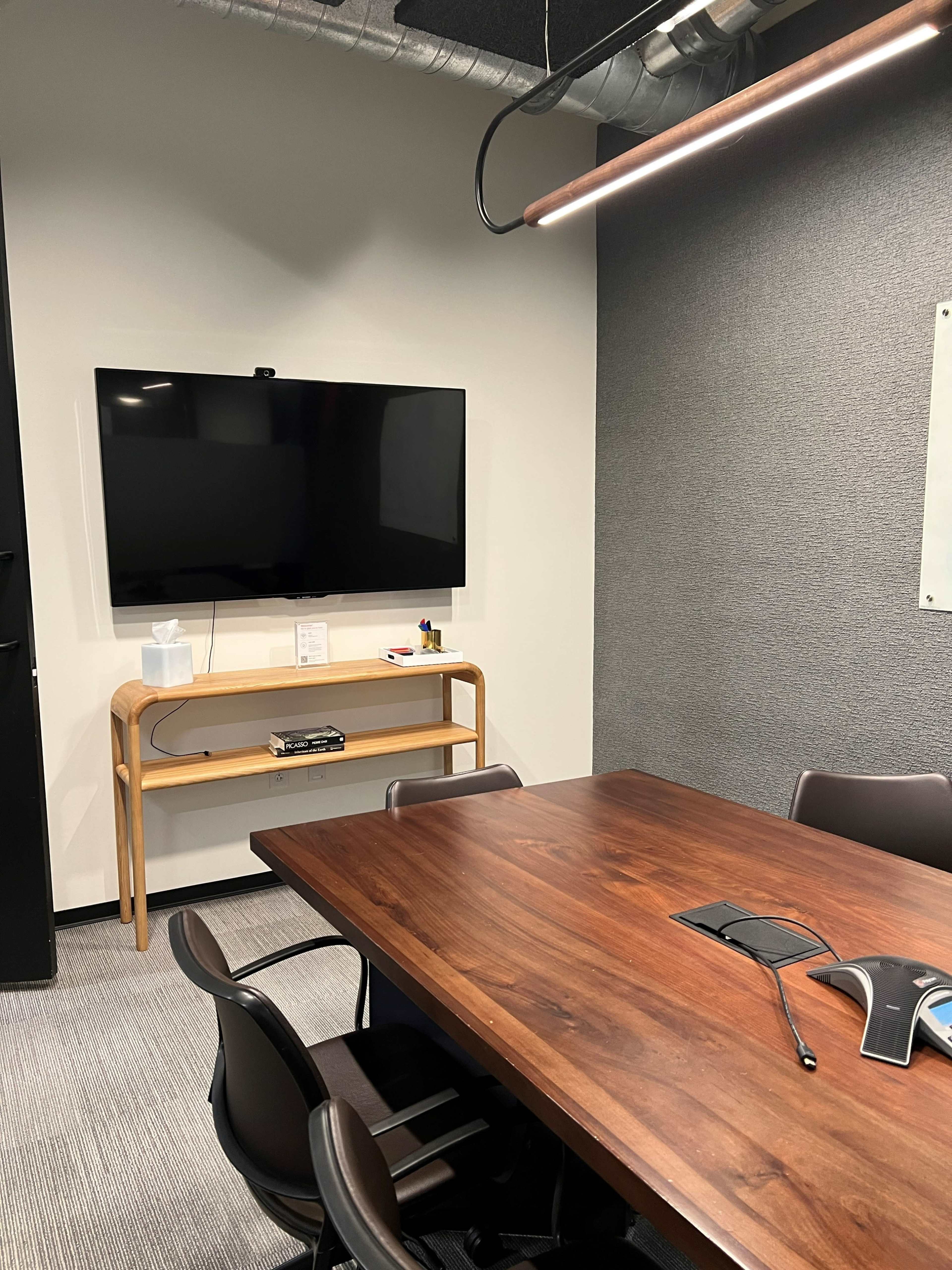 Electra | Meeting room in co-working space Image in Sobro, Nashville, TN