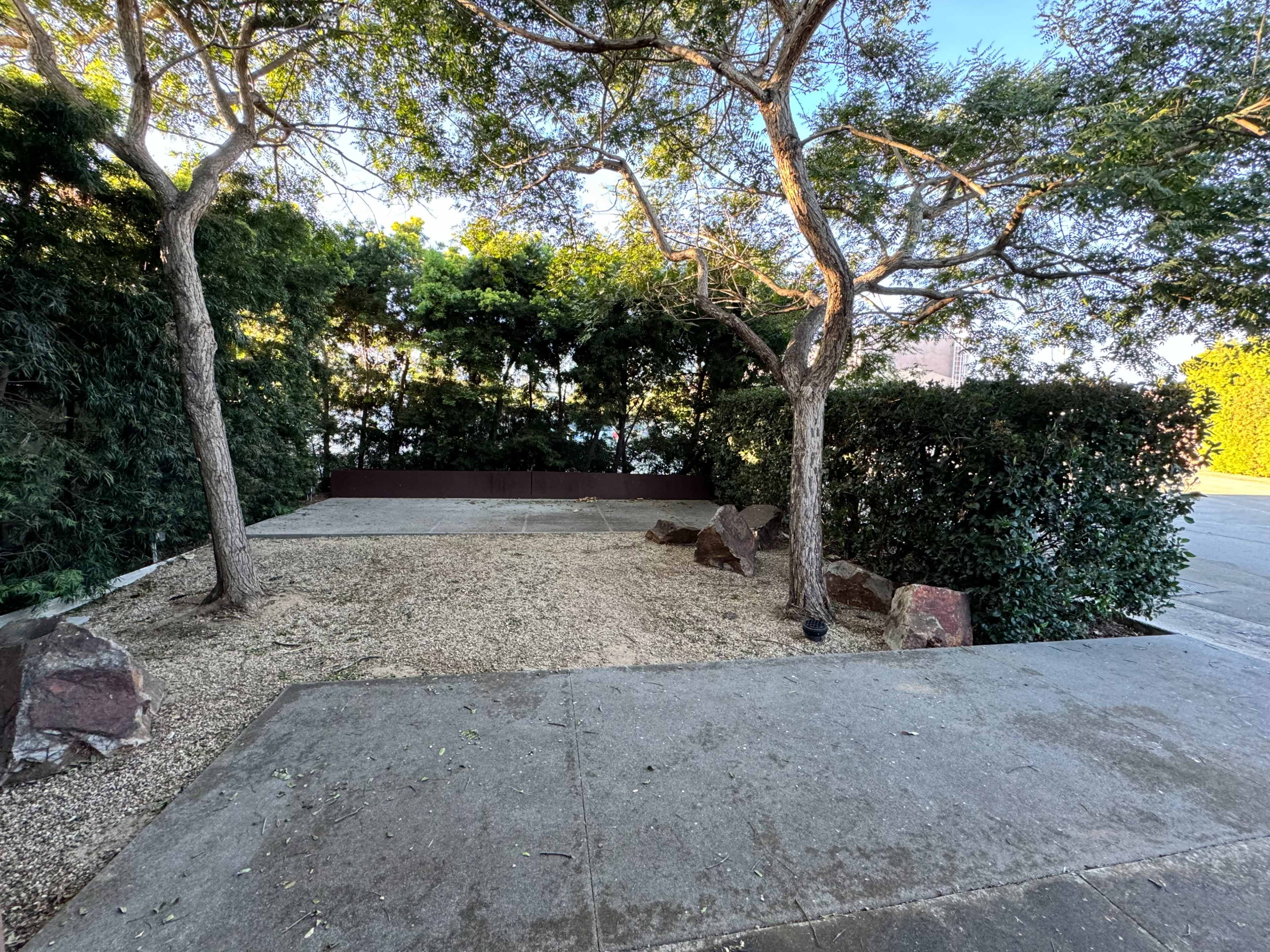 Indoor/Outdoor Event Lounge Image in Venice, Los Angeles, CA