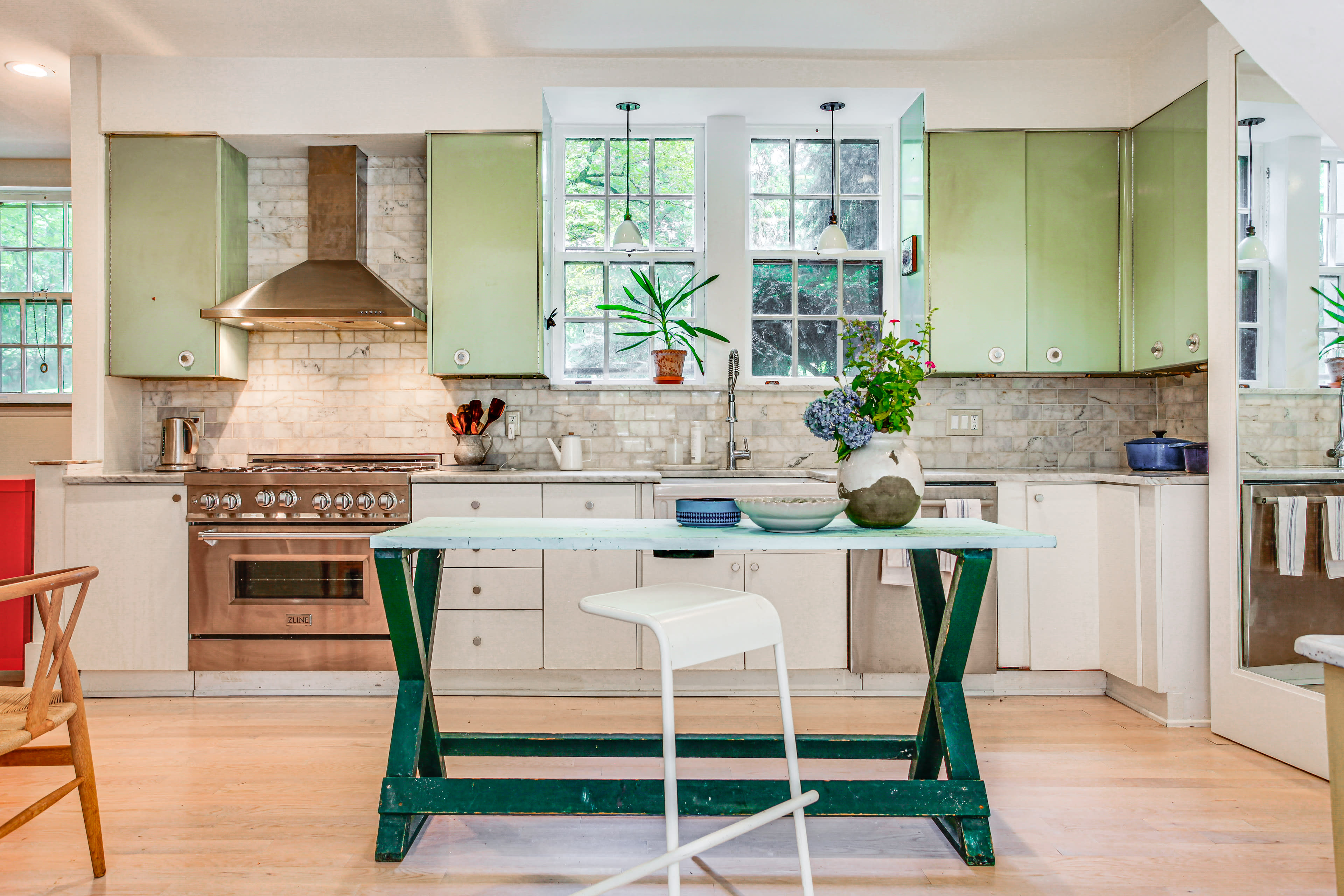 Hudson River Italianate House, village one hour from NYC, spacious grounds, pool Image in Clarkstown, Upper Nyack, NY