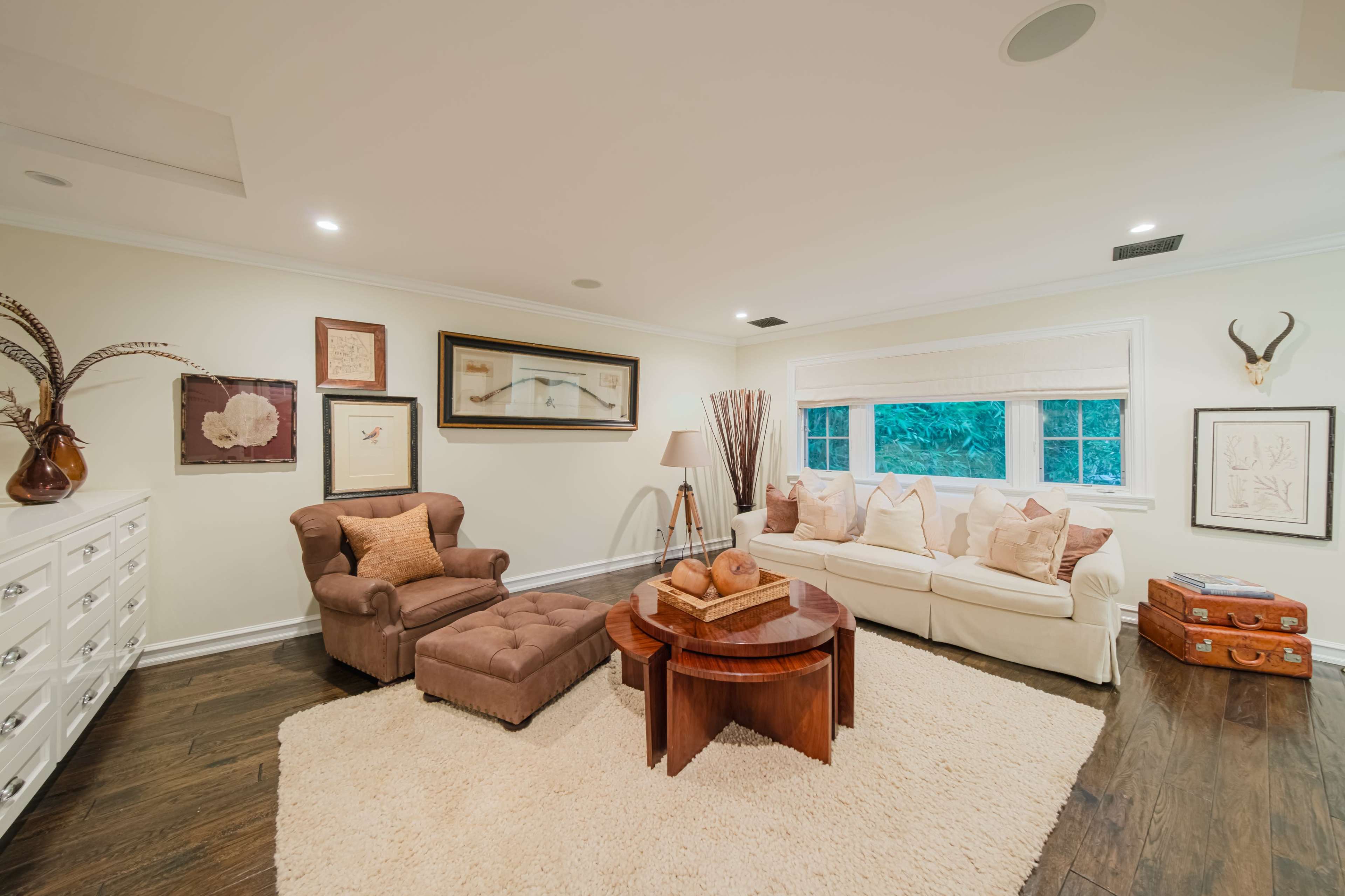TENNIS COURT DREAMS: HOLLYWOOD HILLS ESTATE Image in Beverly Crest, Beverly Hills, CA