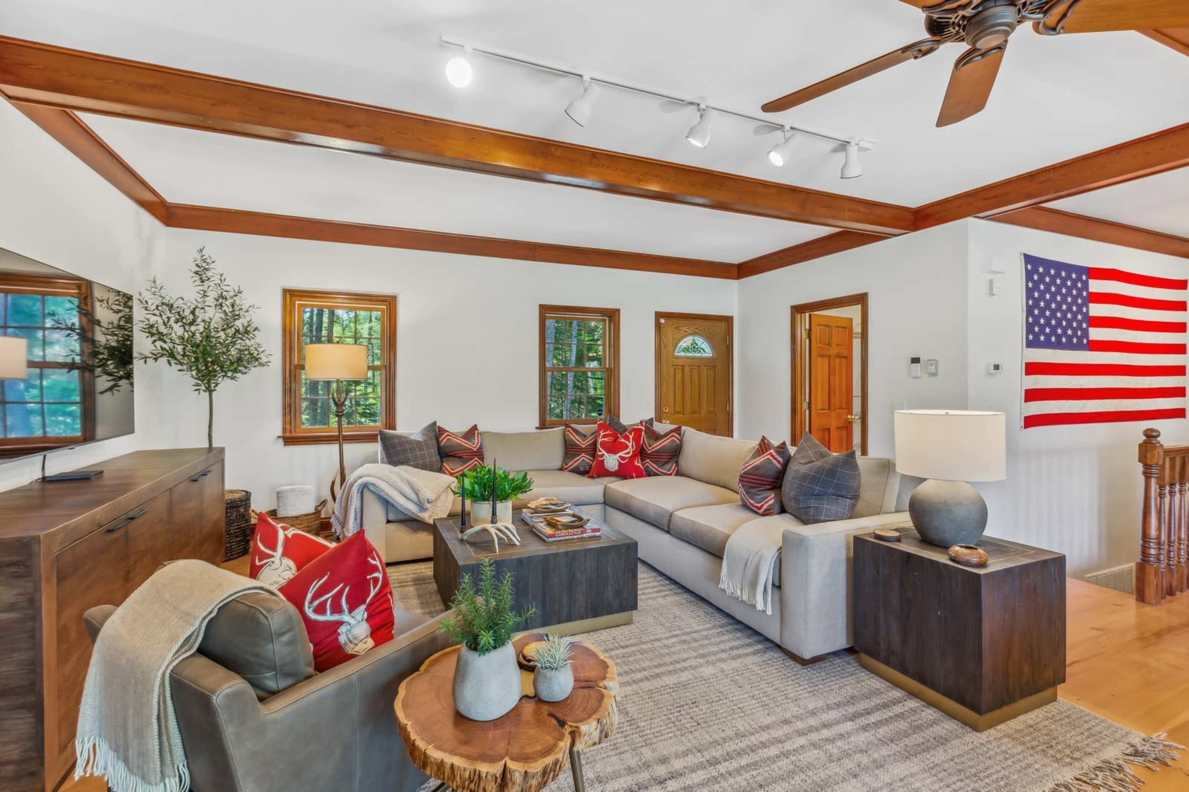 Charming Mountain View Home Image in , Kalispell, MT