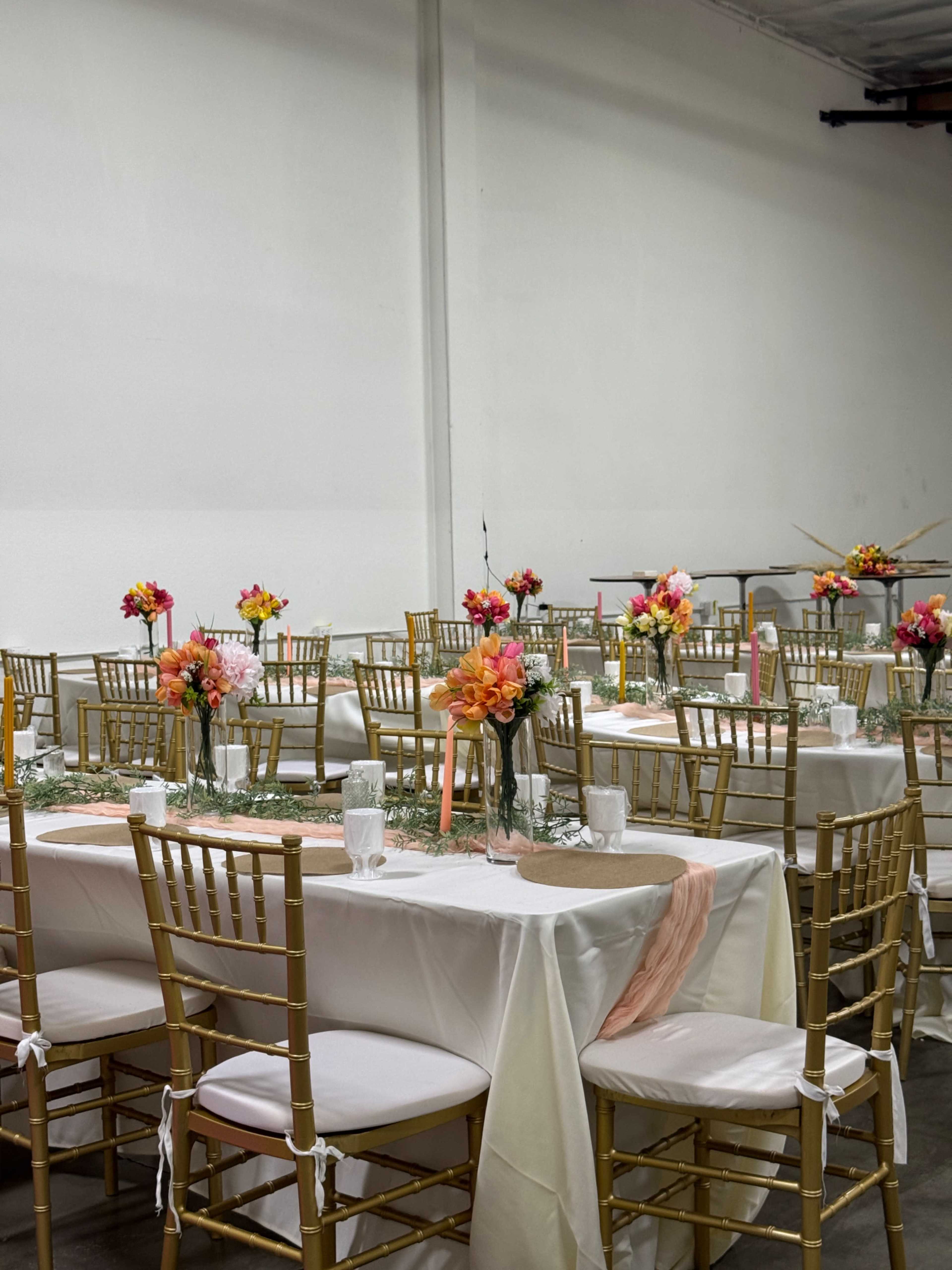 Large North Hollywood Space Image in Sun Valley, North Hollywood, CA