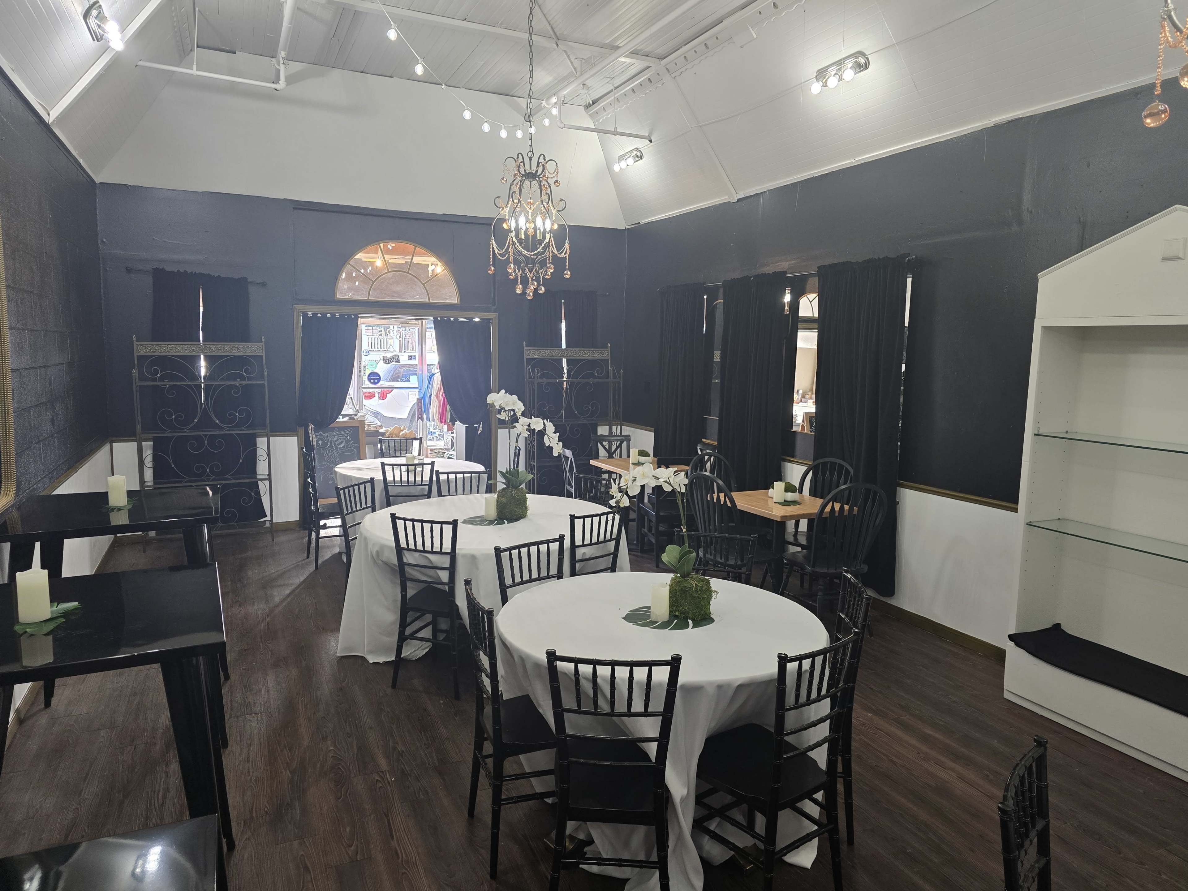 Classy event space in popular downtown Grapevine, Texas Image in Grapevine, Grapevine, TX