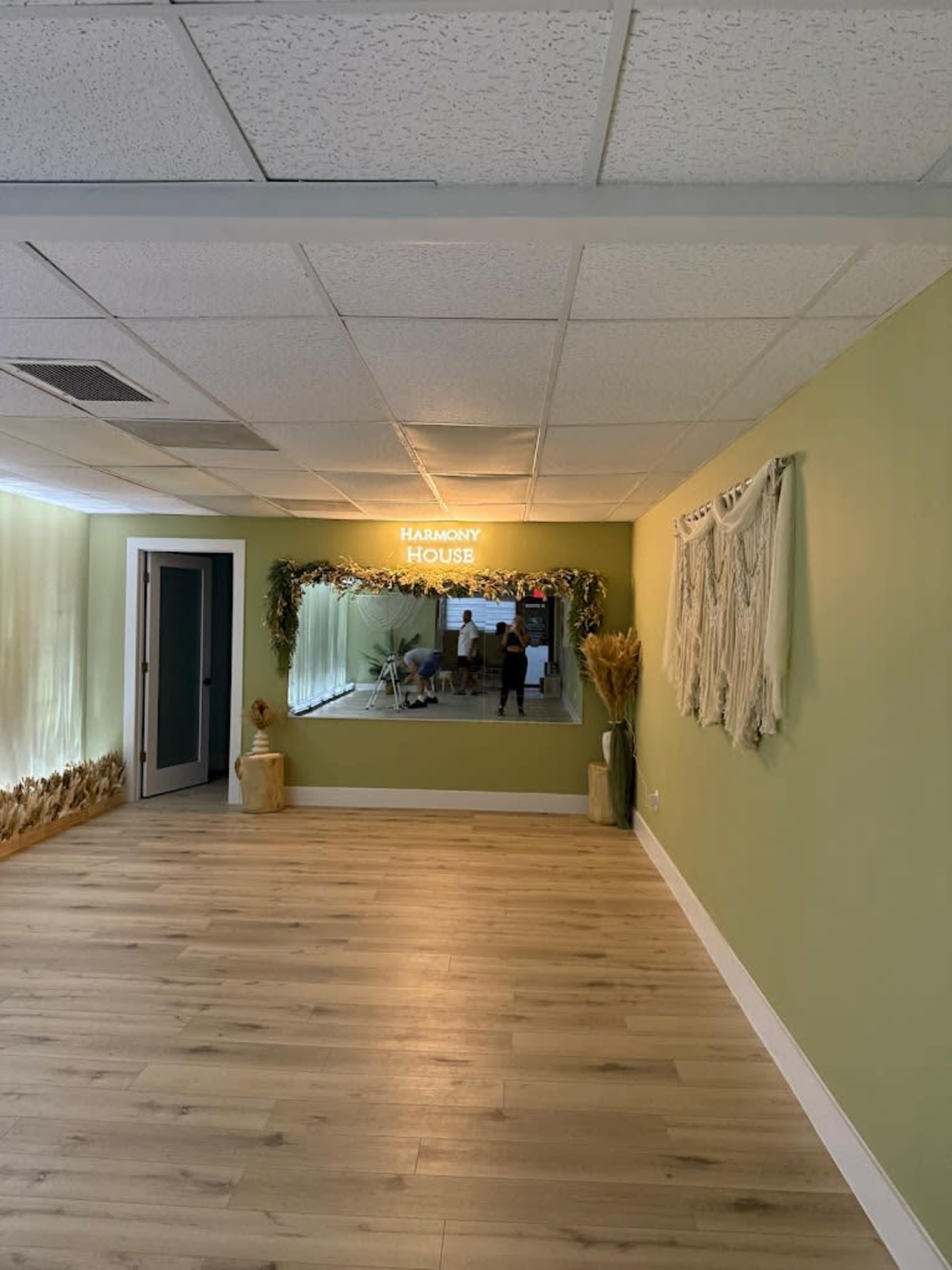 Serene Studio + Private Reiki Room | Tulum-Inspired Spiritual Oasis for Workshops, Yoga, Content Creation & Private Events Image in Palmetto Bay, palmetto bay, FL