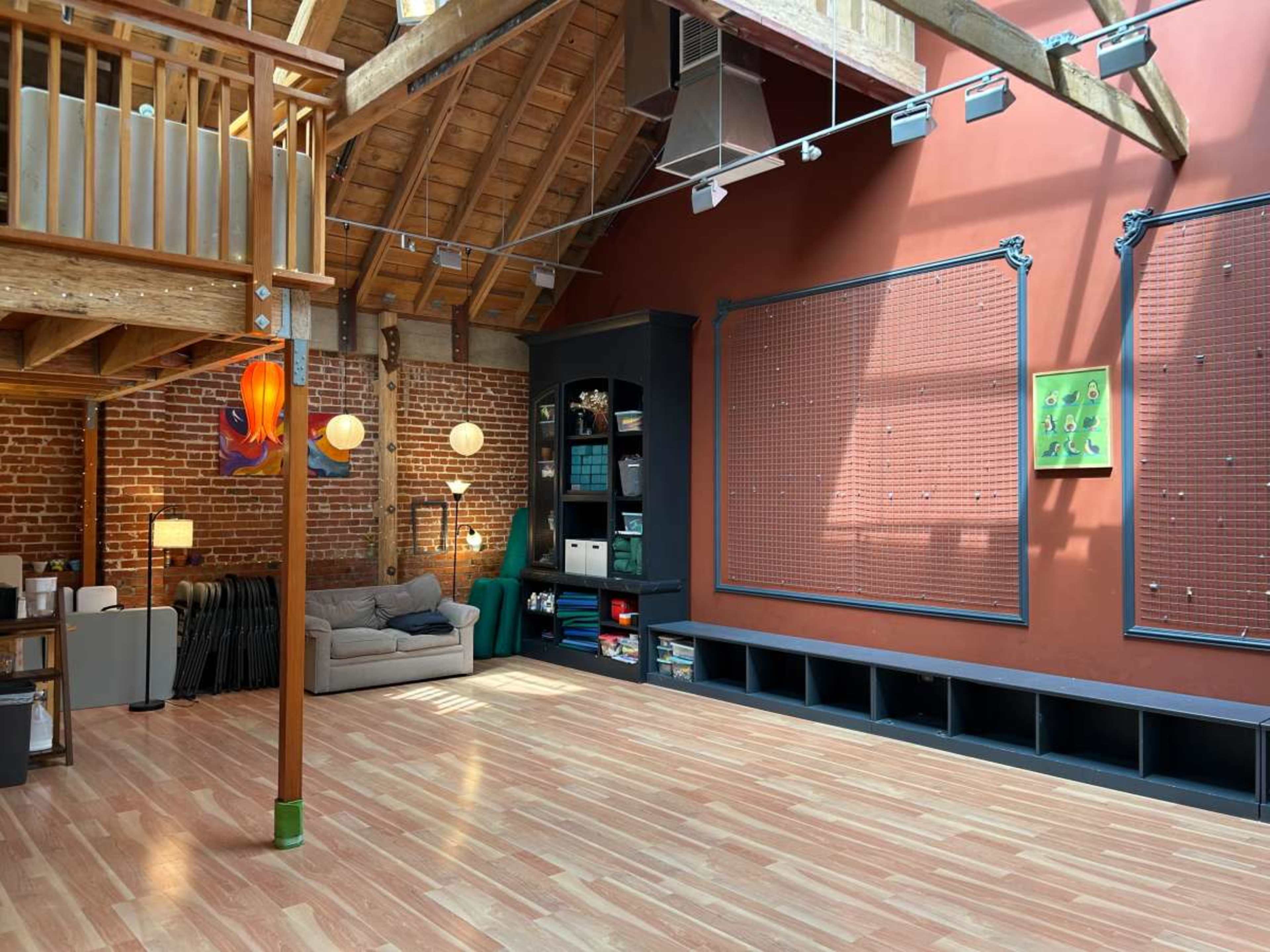 Light-Filled Studio Space in Elmwood Image in Elmwood, Berkeley, CA