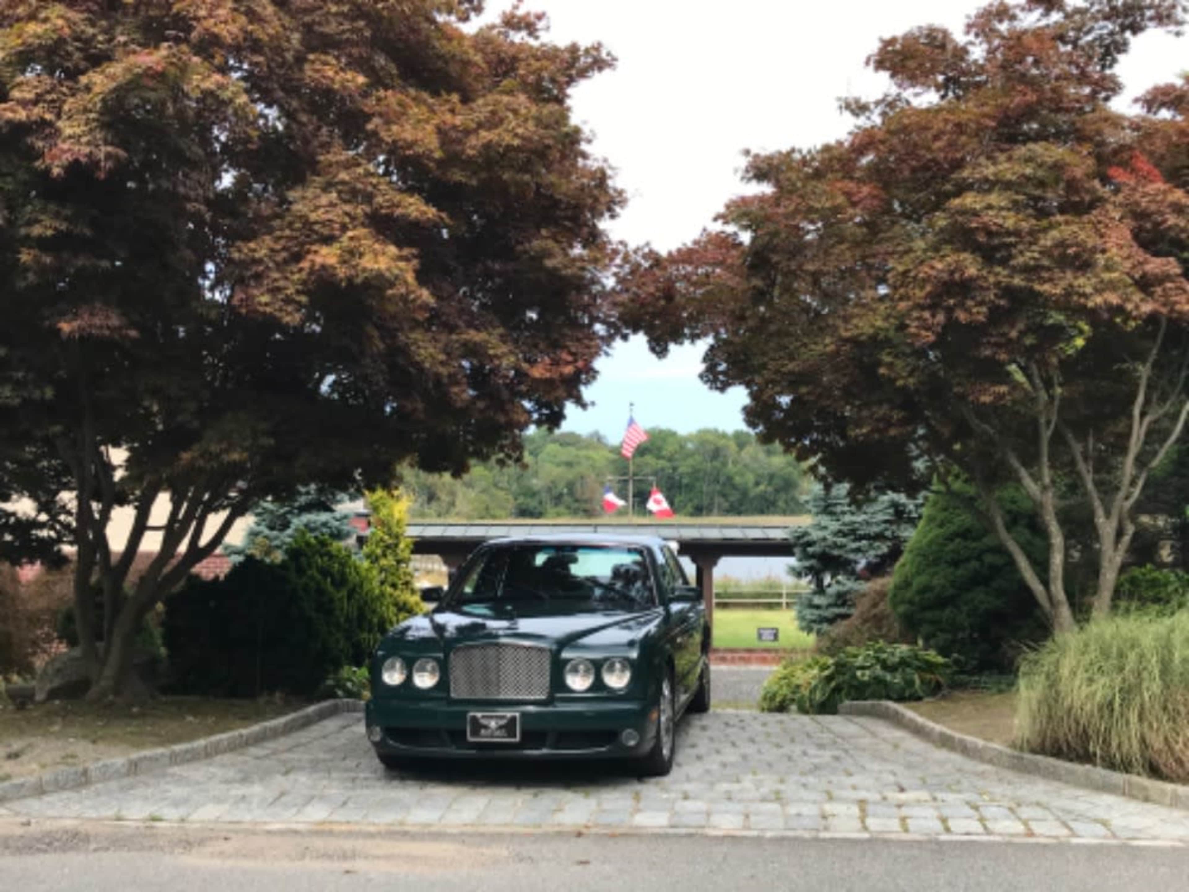 Lux Car