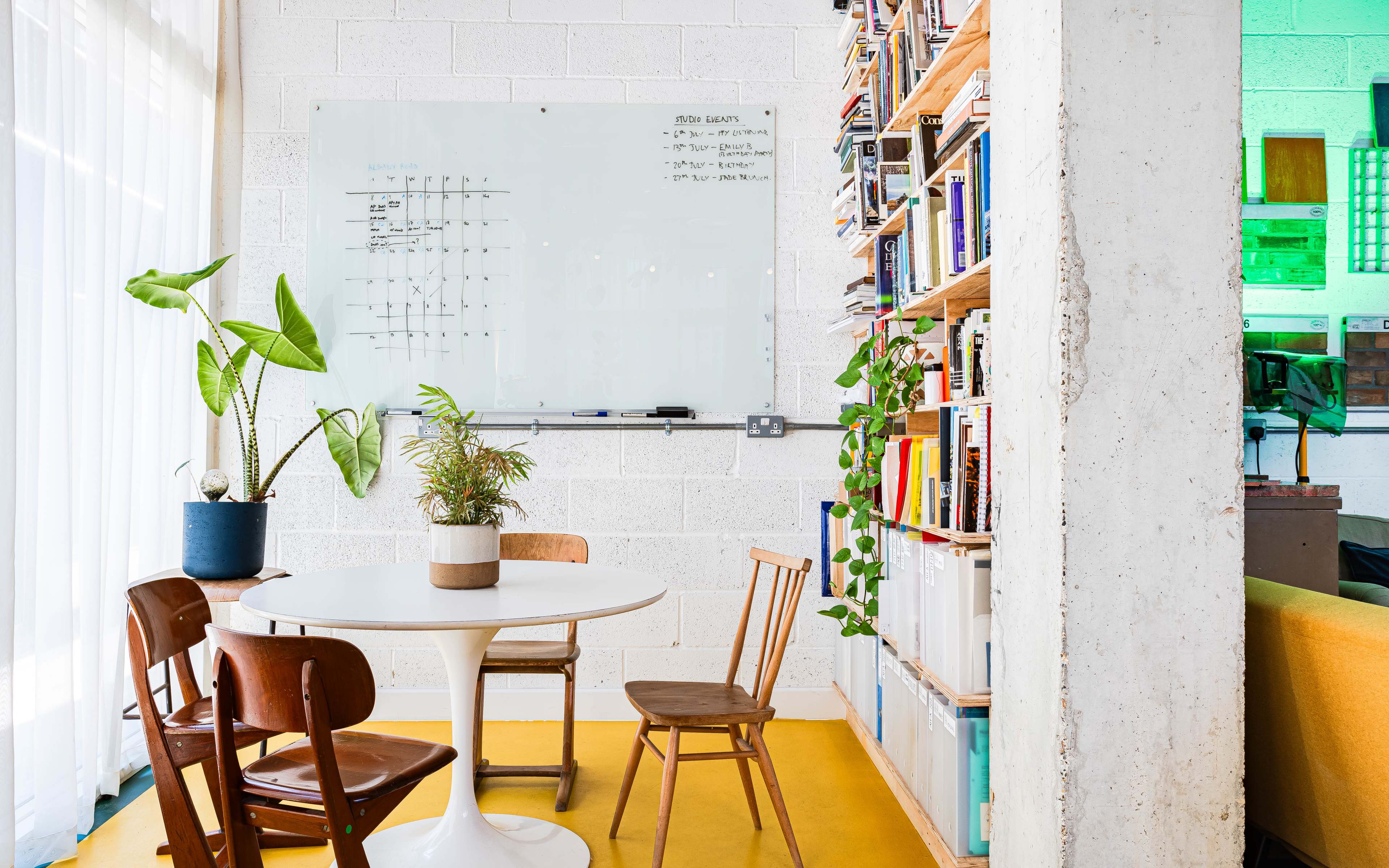 Open Bright Photography Space Image in Hackney, London, ENG