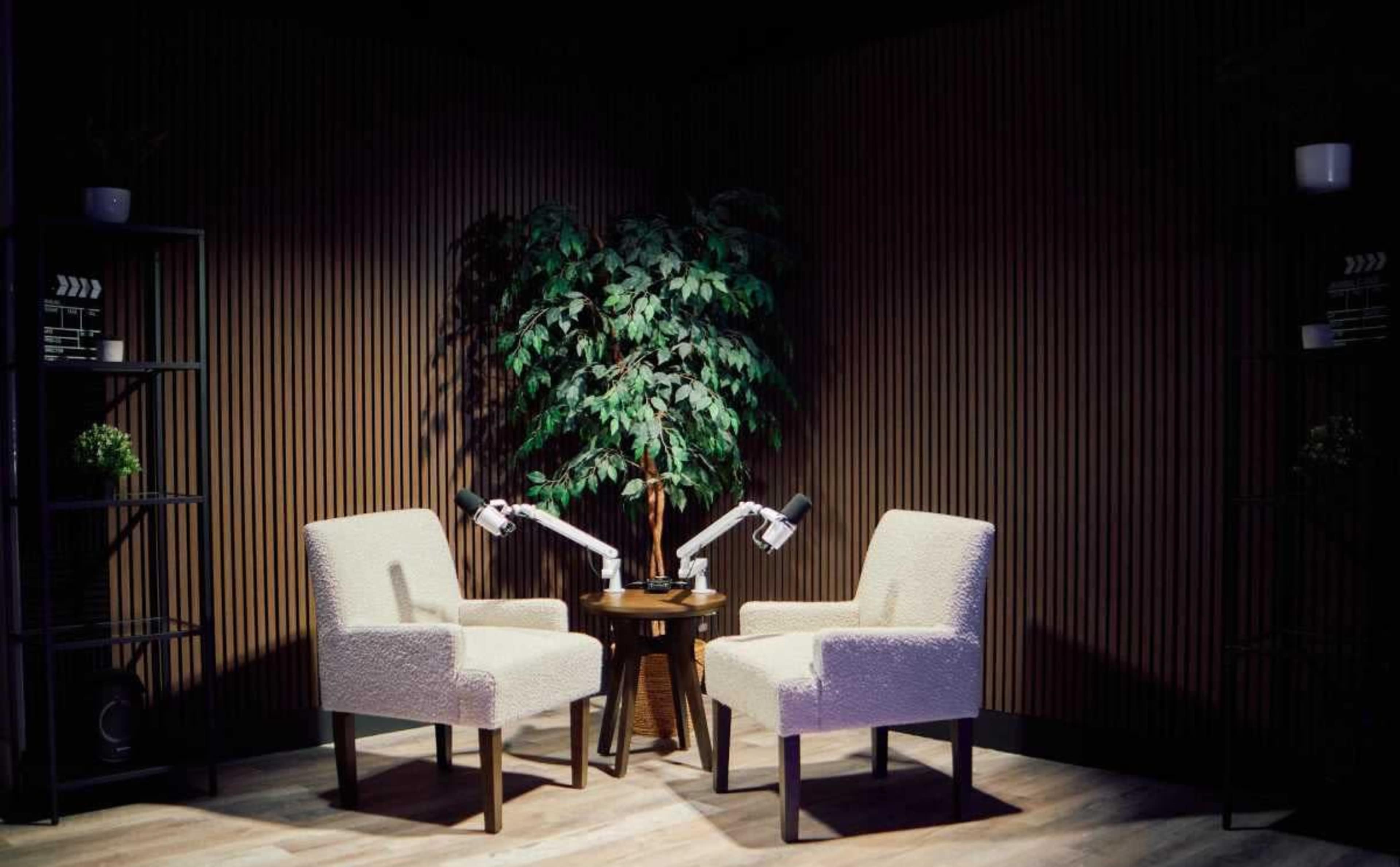Podcast & Photo Studio with Cinematic Vibes in Hollywood, FL Image in Royal Poinciana, Hollywood, FL