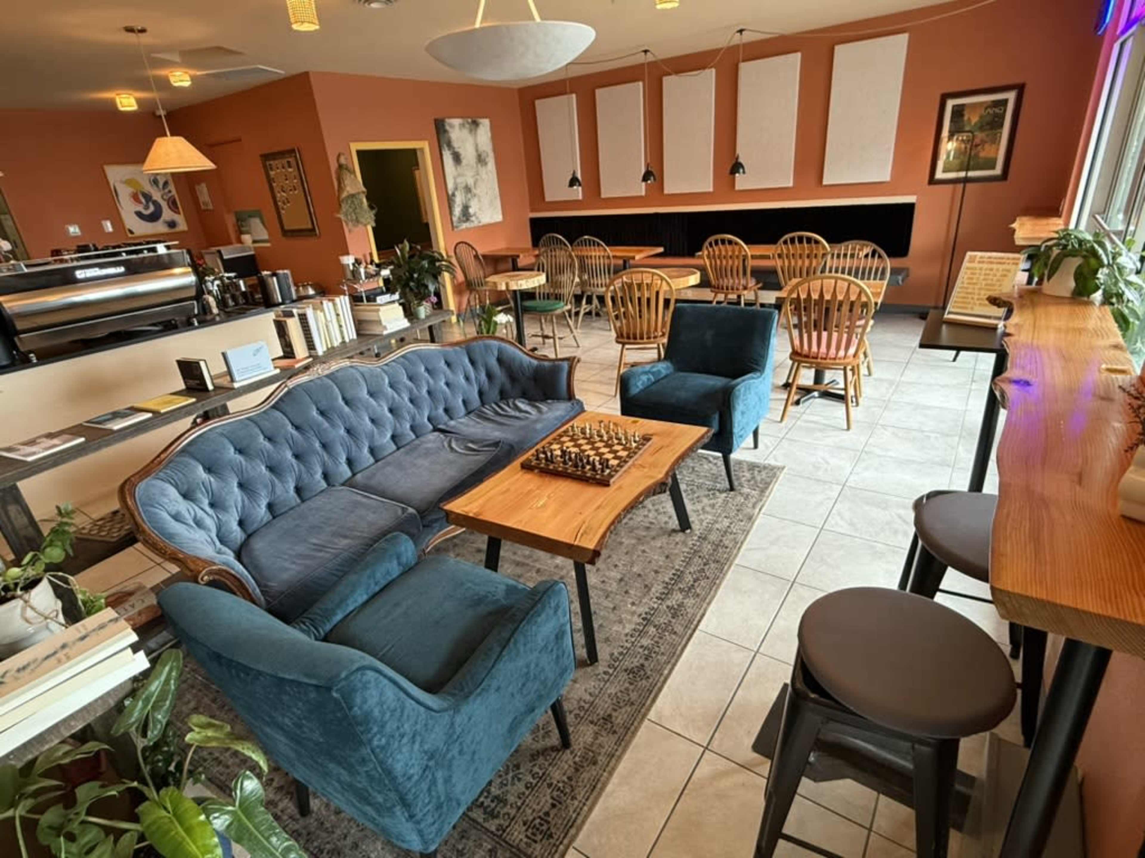 Warm, Light-Filled Café Perfect for Gatherings Image in Northwest Everett, Everett, WA