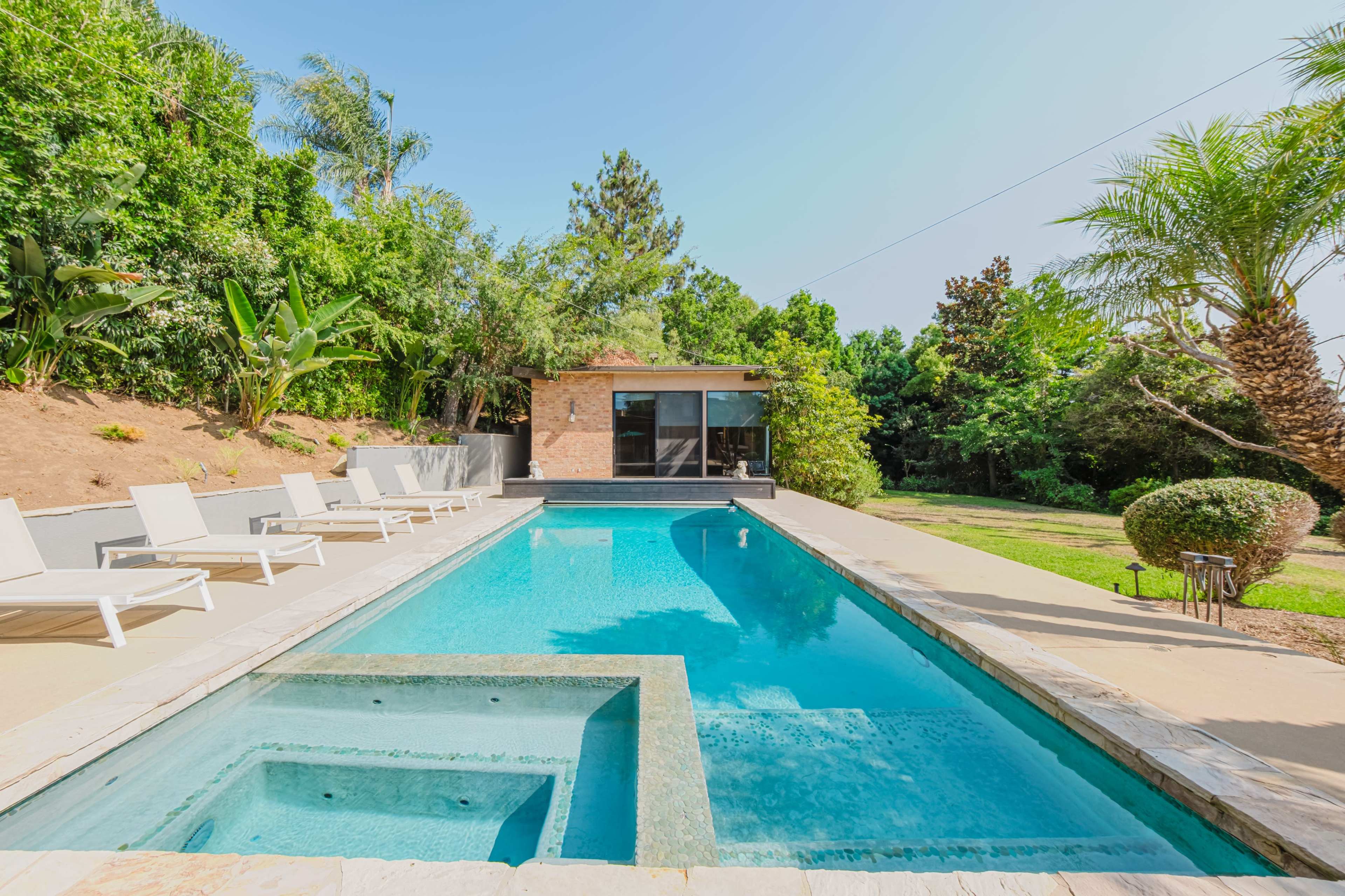 TIMELESS BEVERLY HILLS OASIS WITH POOLSIDE Image in Beverly Hills, Beverly Hills, CA