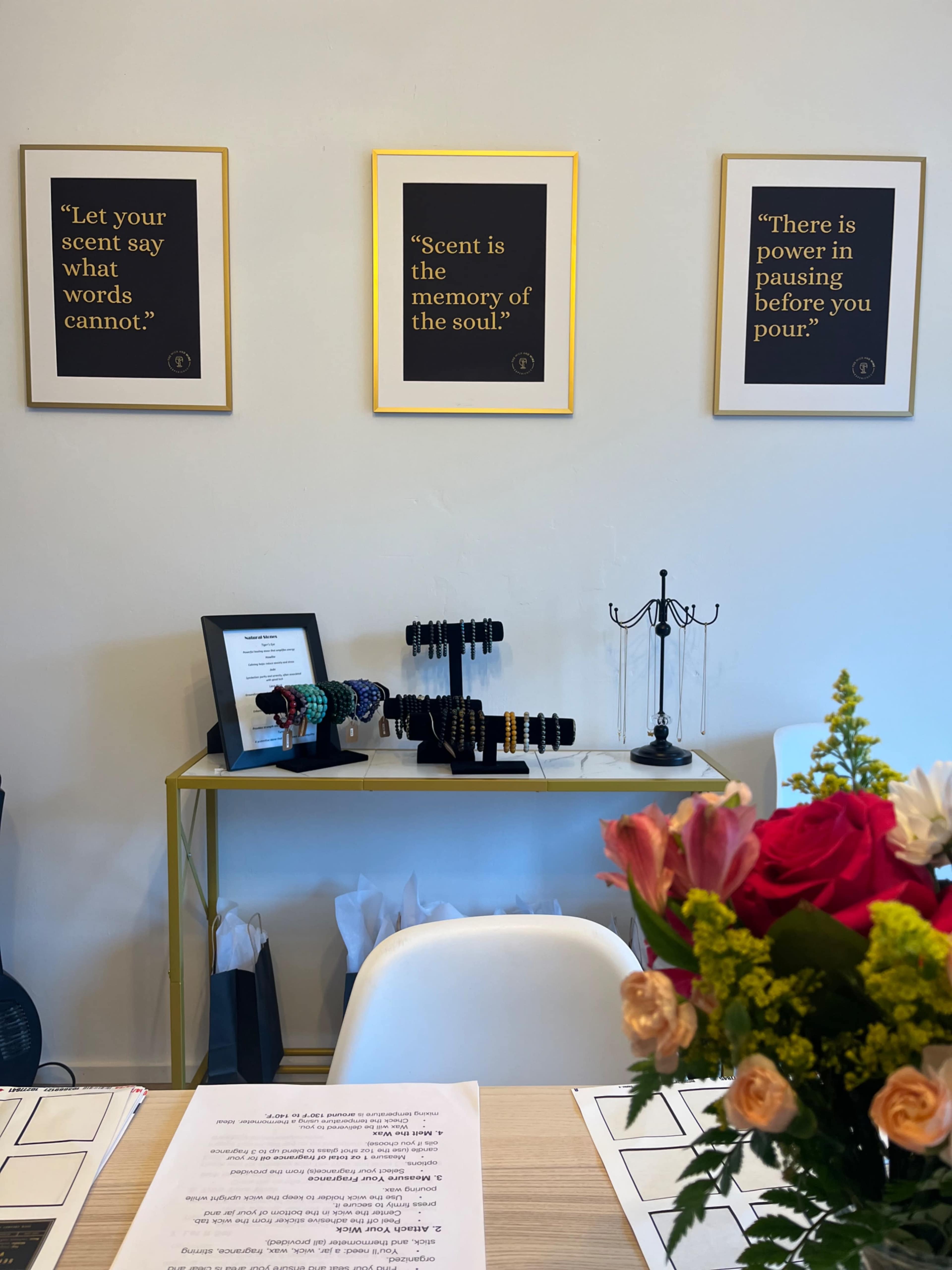 Luxury Mini Studio in Chicagoland for Private Events and Production Image in Berwyn Township, Berwyn, IL