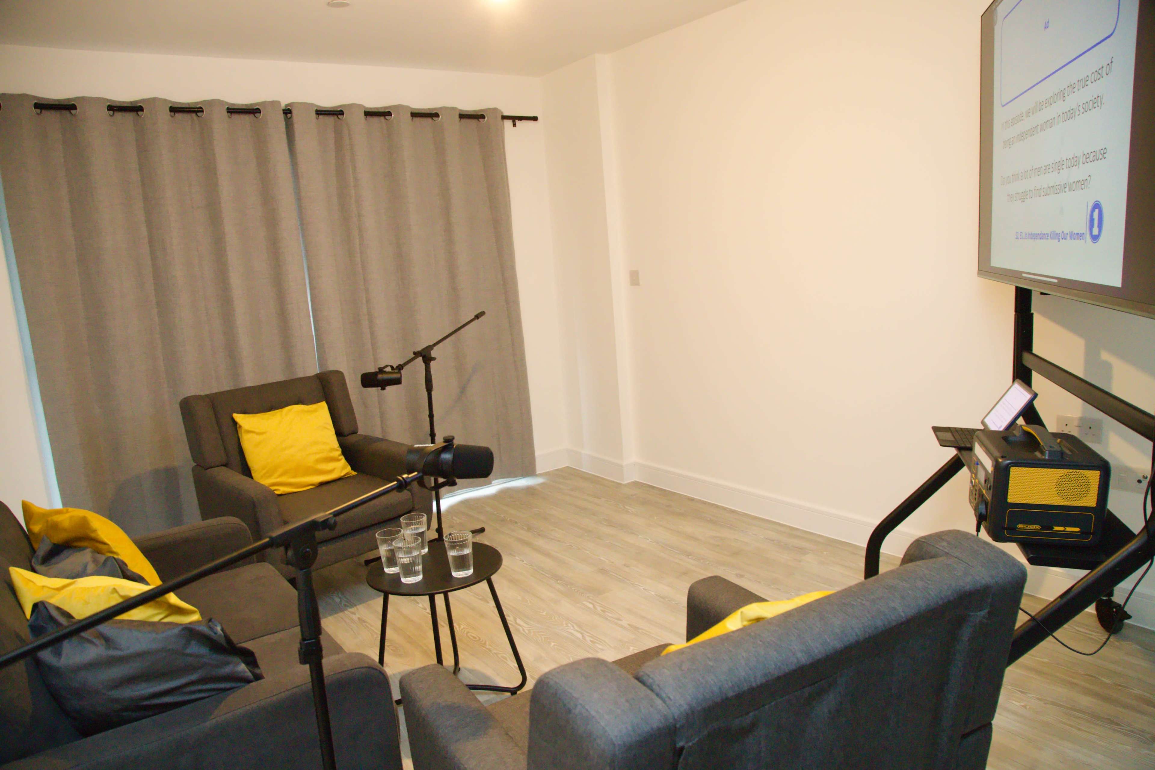 Studio Luxe Dartford Image in Ebbsfleet Garden City, Kent, ENG