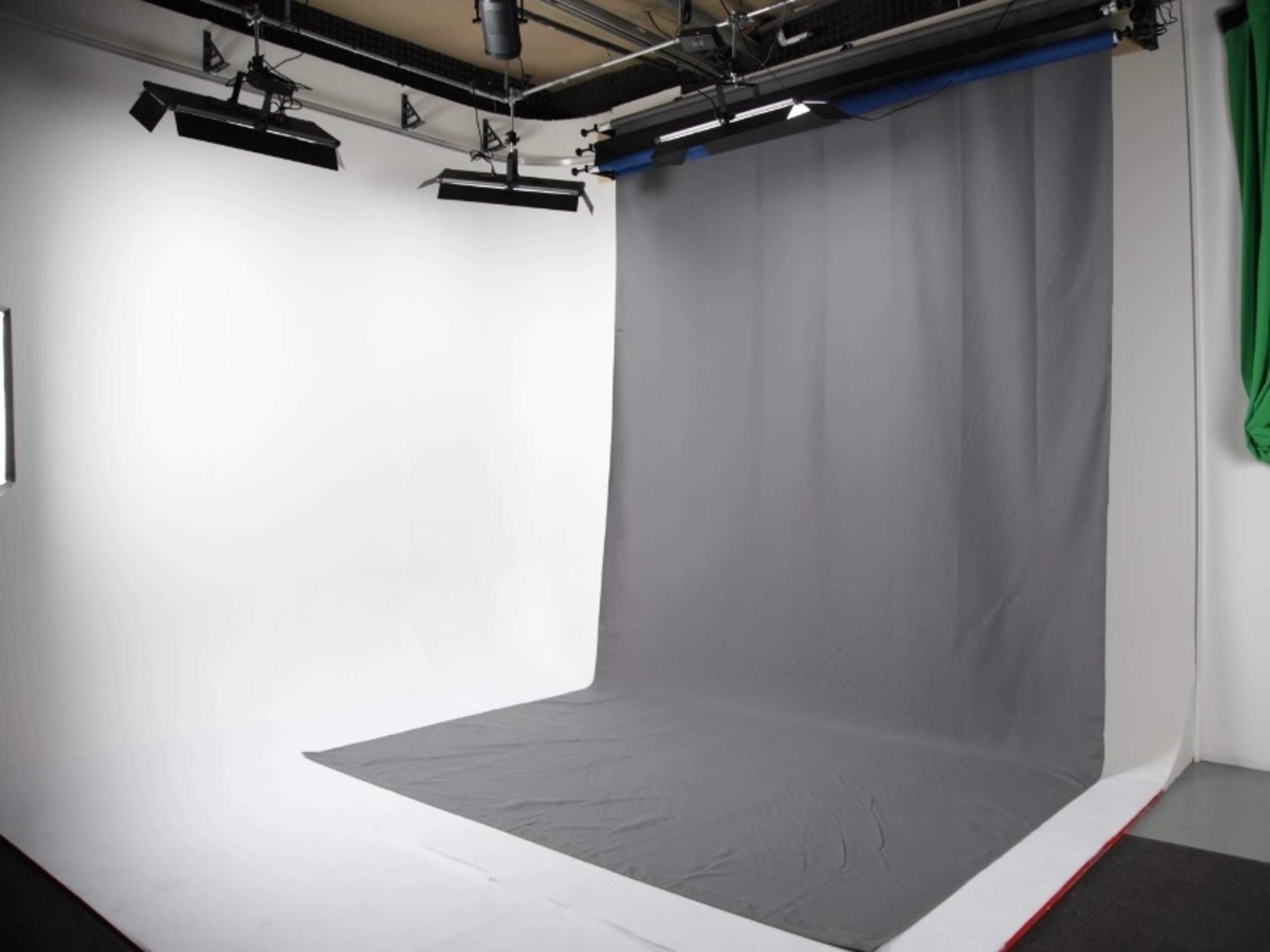 Grey Seamless Backdrop 