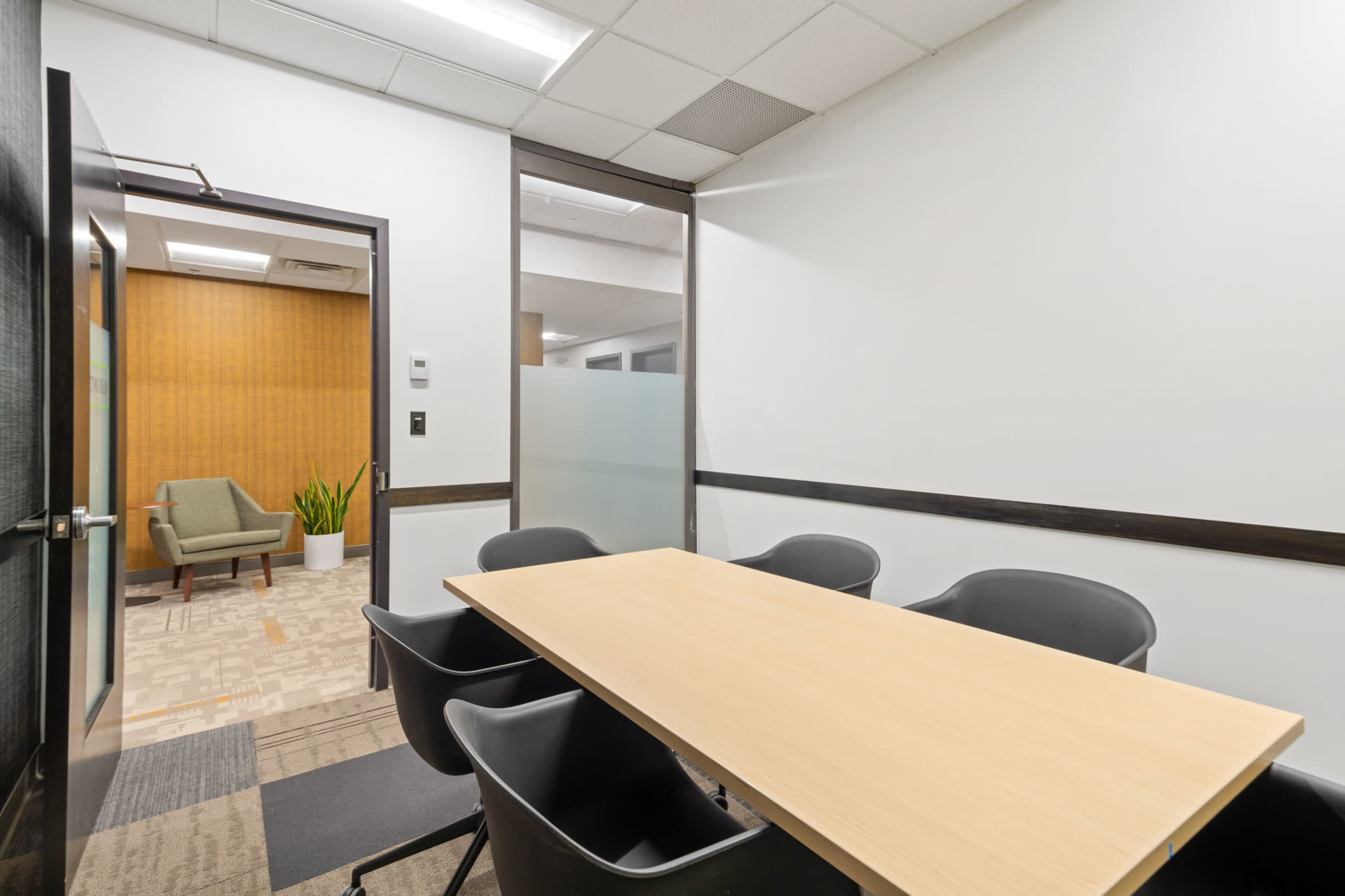 Meeting Room C Image in Parsippany-Troy Hills, Parsippany, NJ