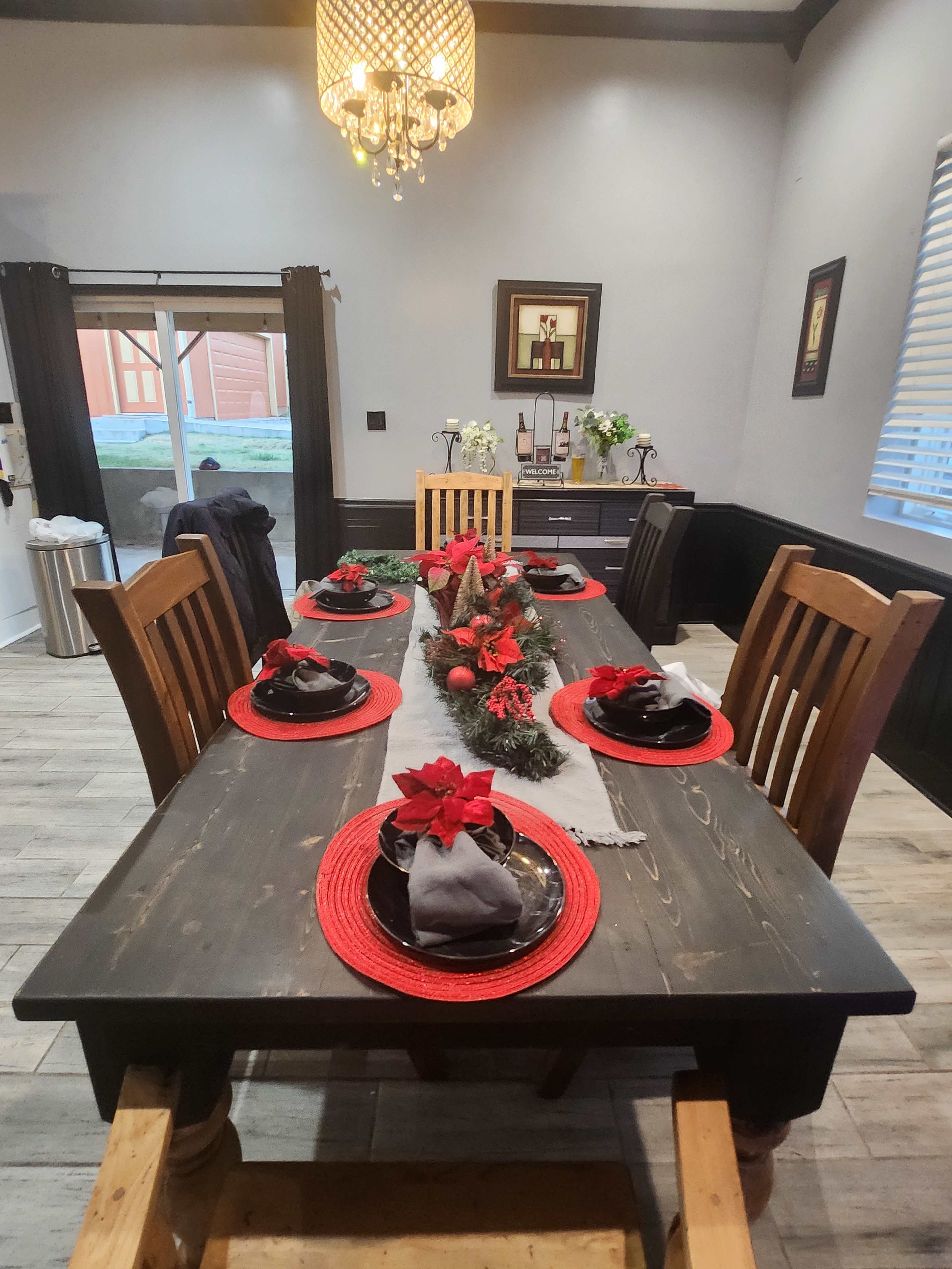 Roomy open area home Image in Swope Parkway - Elmwood, Kansas City, MO