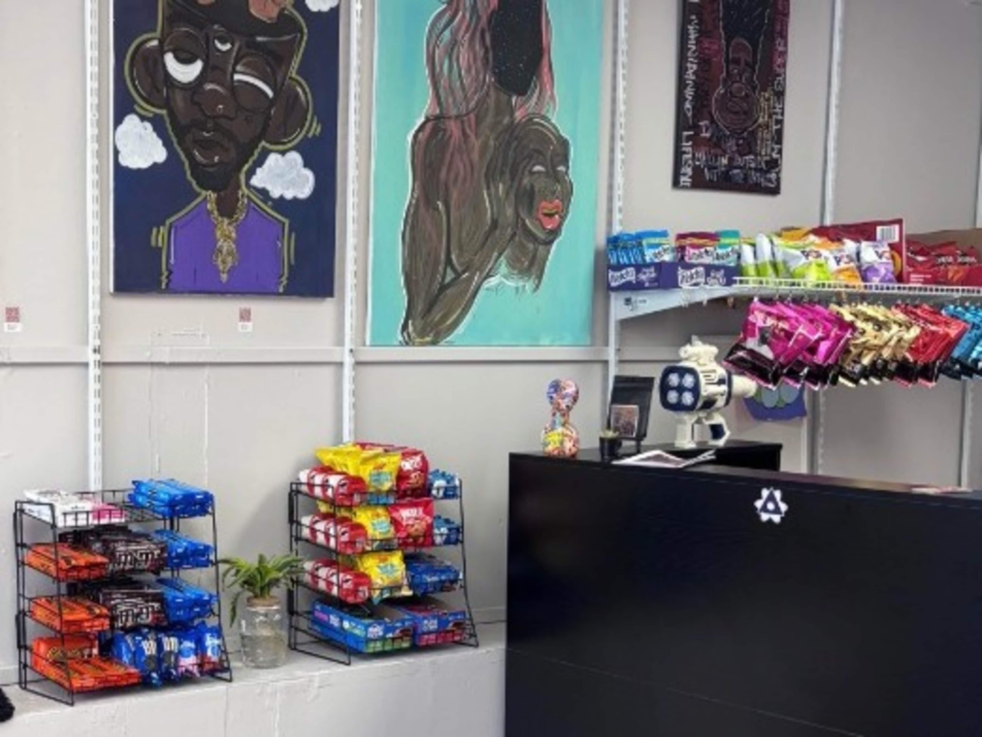 Pre-packaged Snacks & Beverages