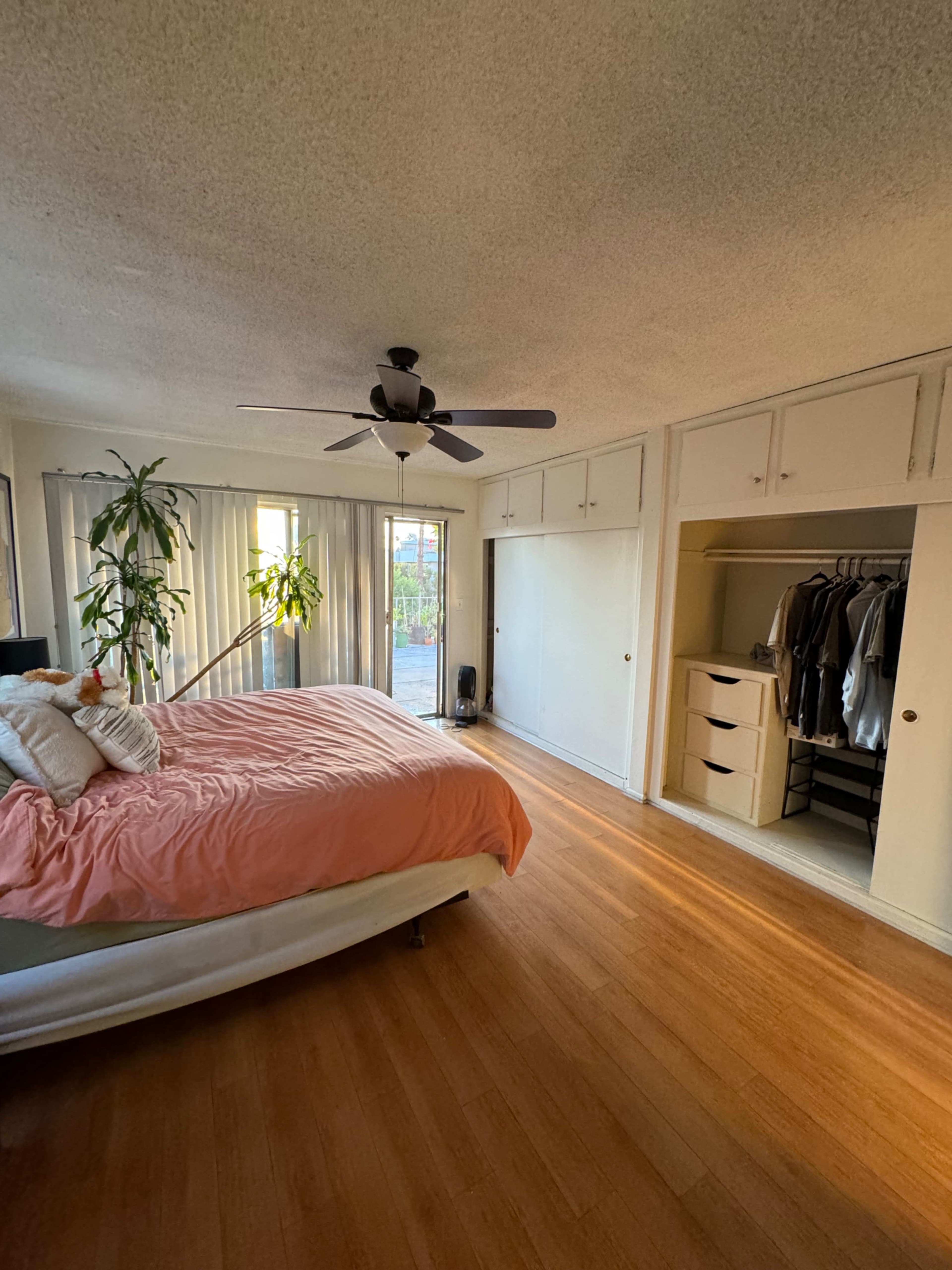 Beverly Hills Penthouse with Entire Rooftop and Unlimited Natural Light Image in Beverly Hills, Beverly Hills, CA
