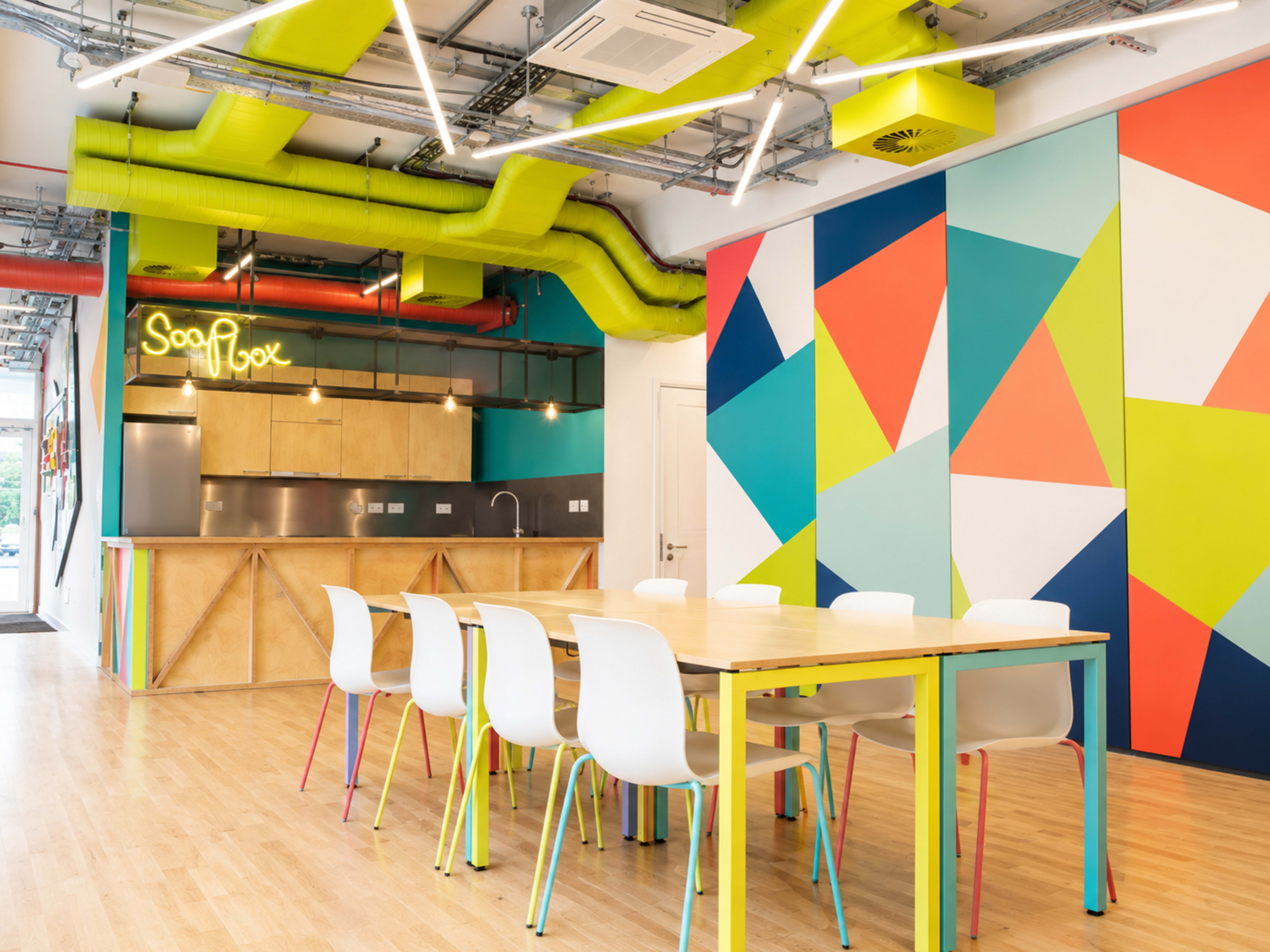 5 Minutes from Old Street Station on Central Street; Main Hall, Dance Space, Meeting Rooms and Music Studios, Classroom and Kitchen Image in Finsbury, London, ENG