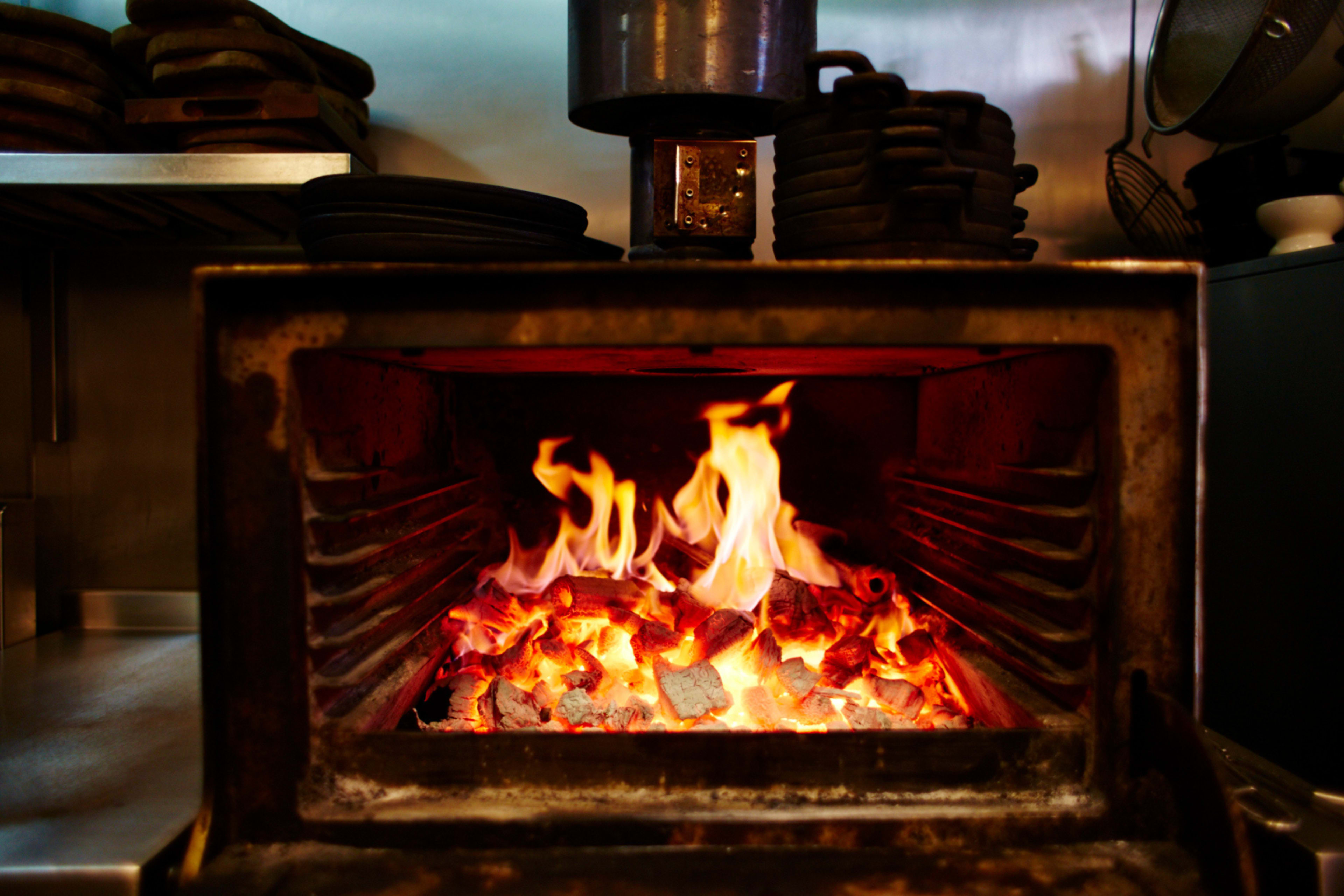 Parisian Bar & Bistro Image in Kentish Town, London, ENG