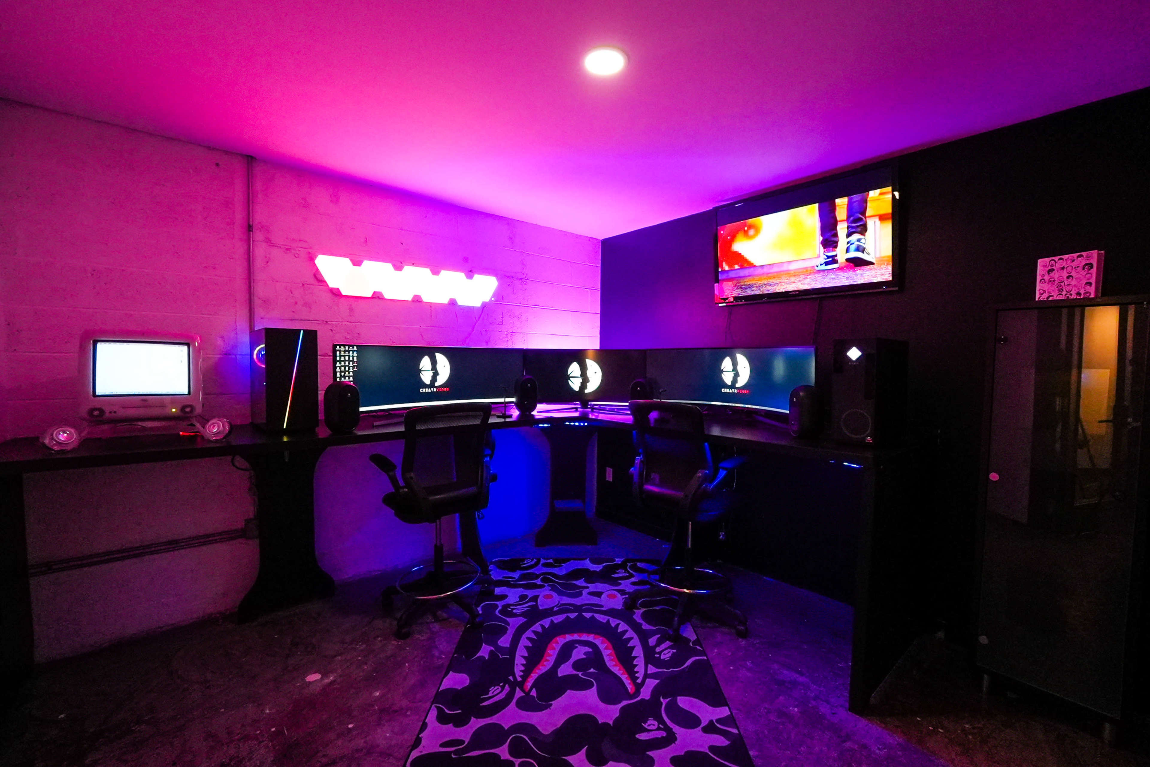 "NEW" Fully Equipped Streaming/Editing space located at CREATR in Dallas Image in Design District, Dallas, TX