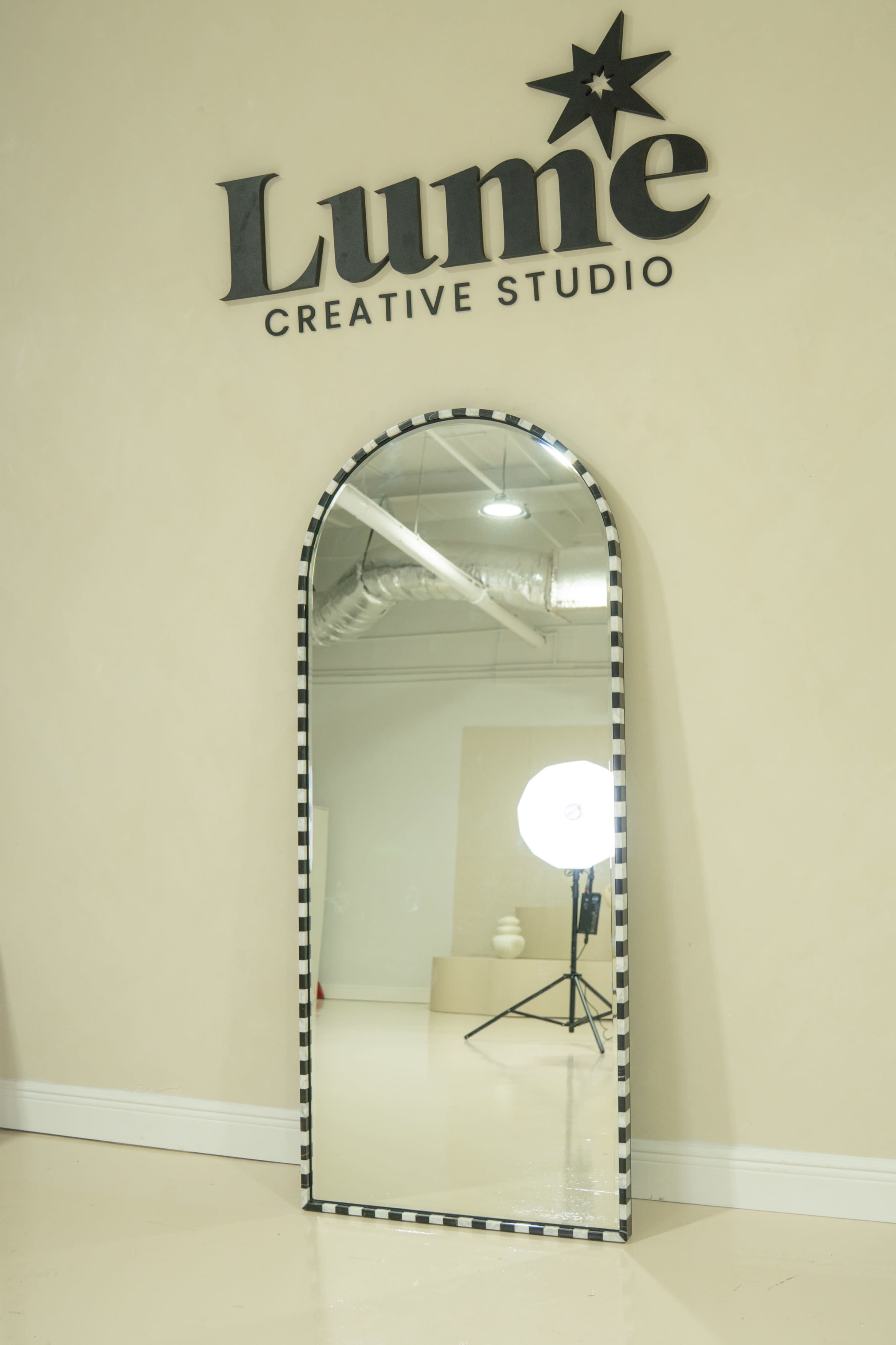 Aesthetic open space photo/video studio and creative space Image in , Orlando, FL