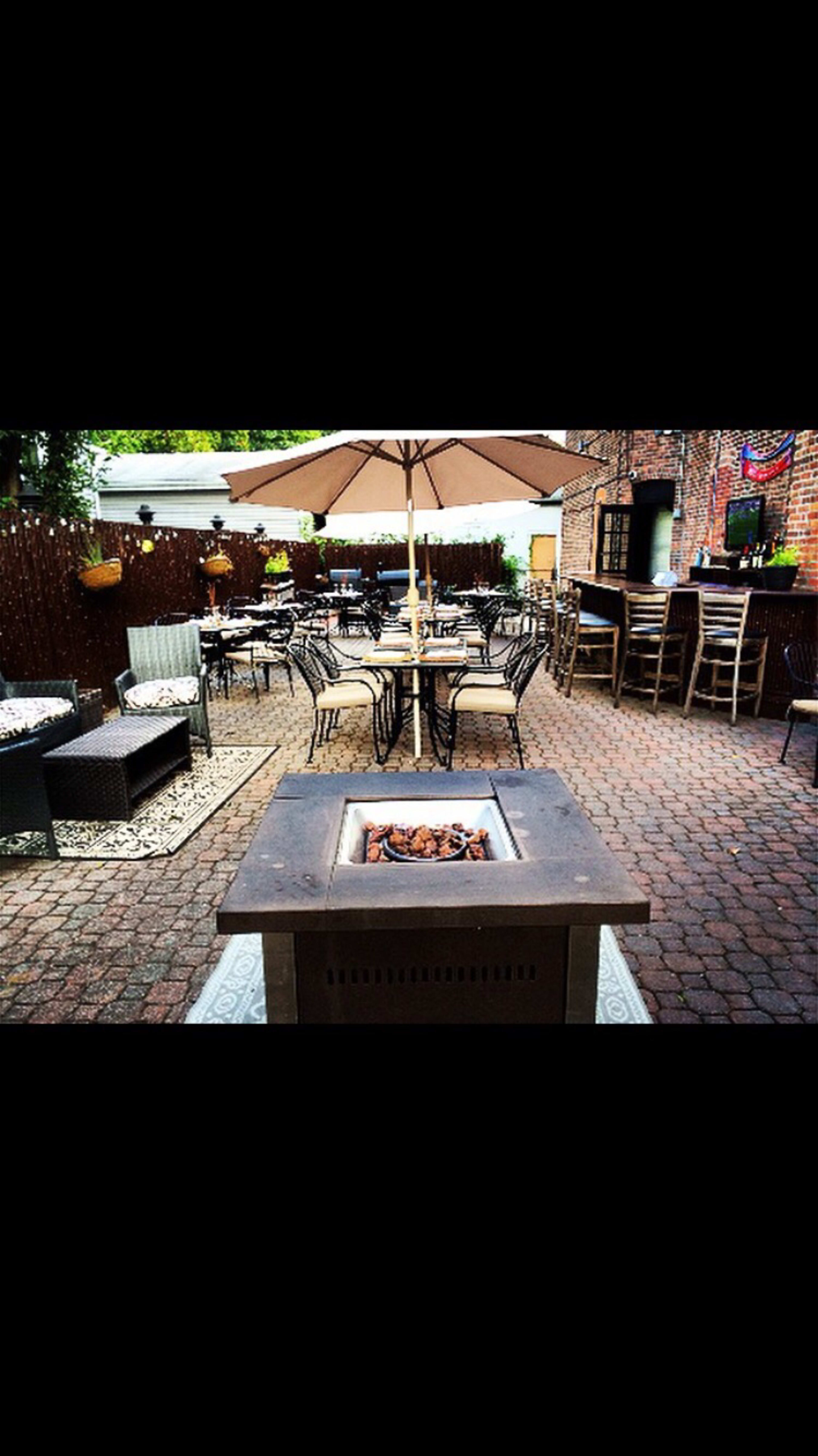 Pelham Restuarnt with Patio and Lounge- Cool, hip space for private events Image in Pelville, pelham, NY