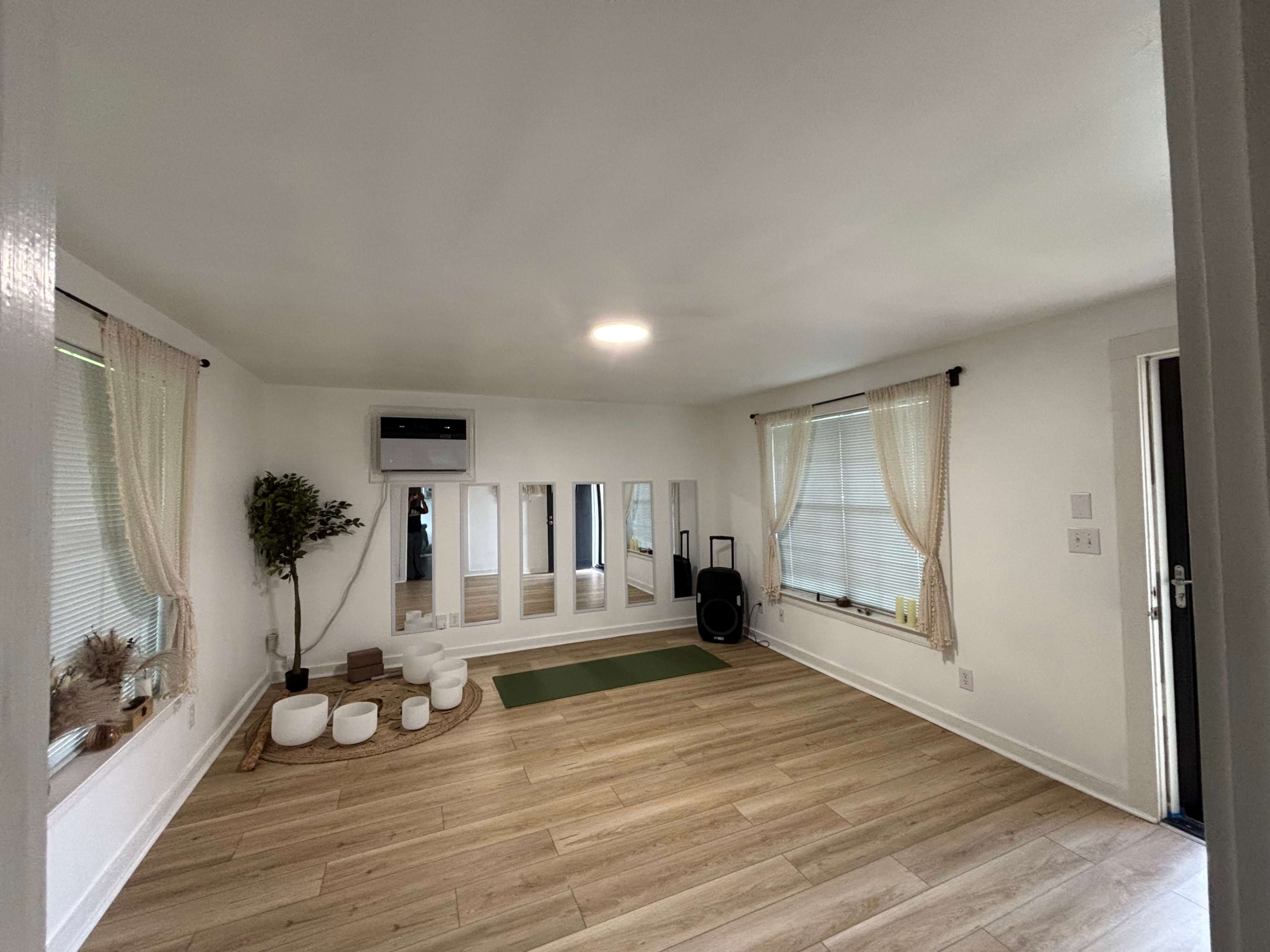 Cozy Pearland Wellness Space Image in Pearland, Pearland, TX